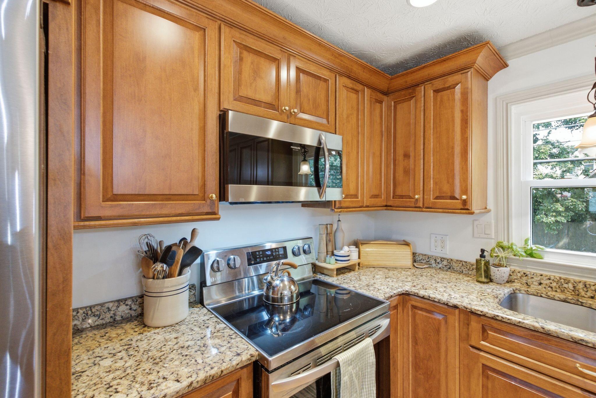 3920 Boston Road Property Photo 20