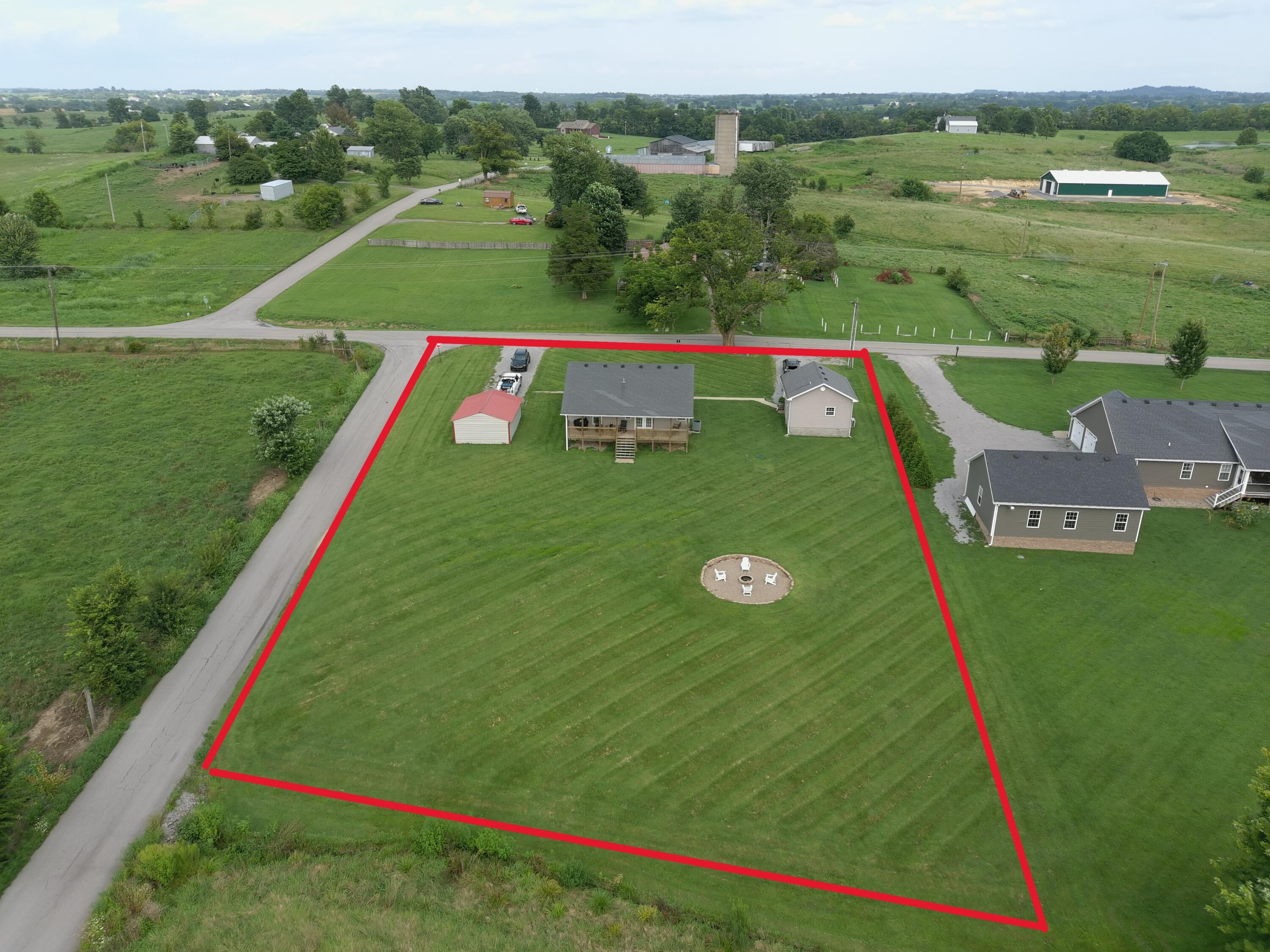 1465 Parksville Cross Pike Property Photo 15