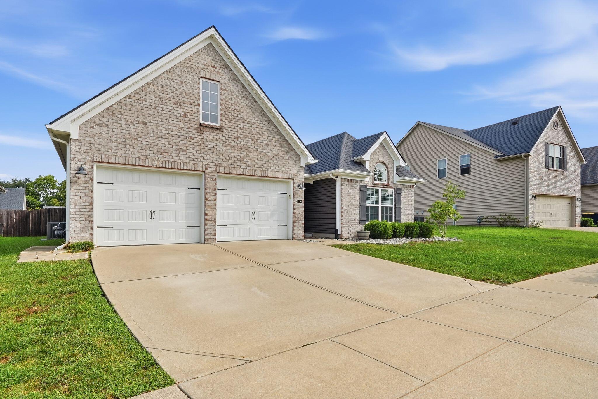 463 Estrella Drive Property Photo 4