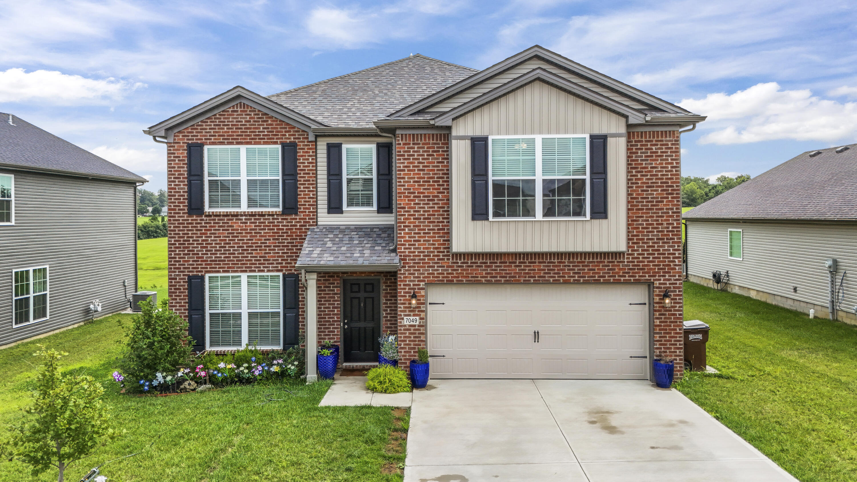 7049 Arbor Ridge Drive Property Photo 33