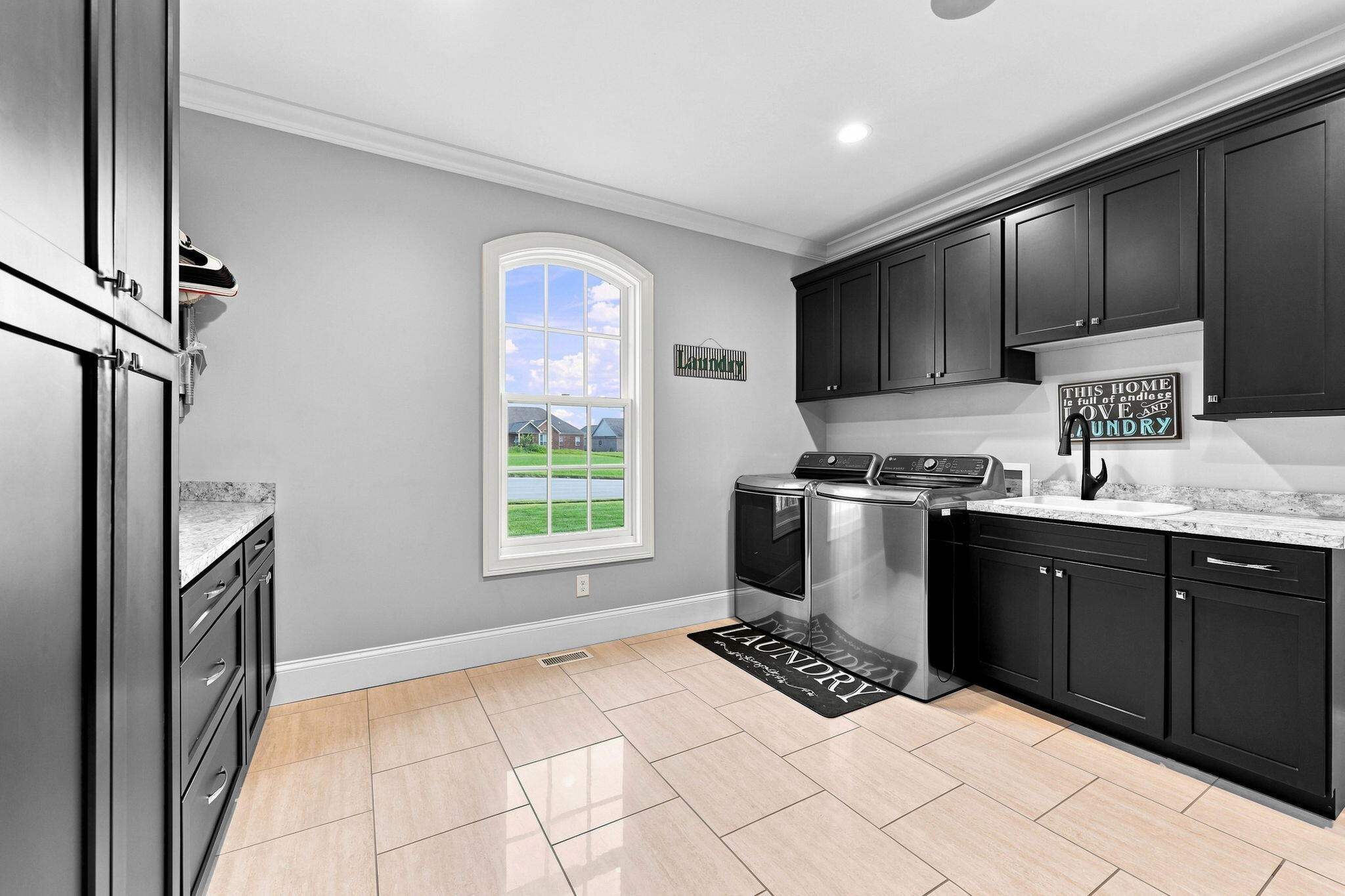 211 Wedgewood Circle Property Photo 37