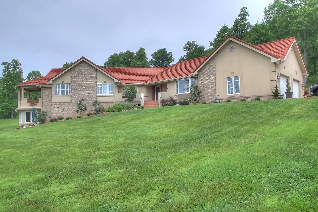 532 Becks Creek Road Property Photo 1