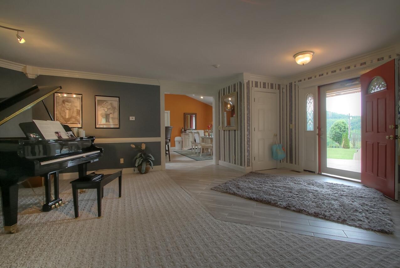 532 Becks Creek Road Property Photo 7