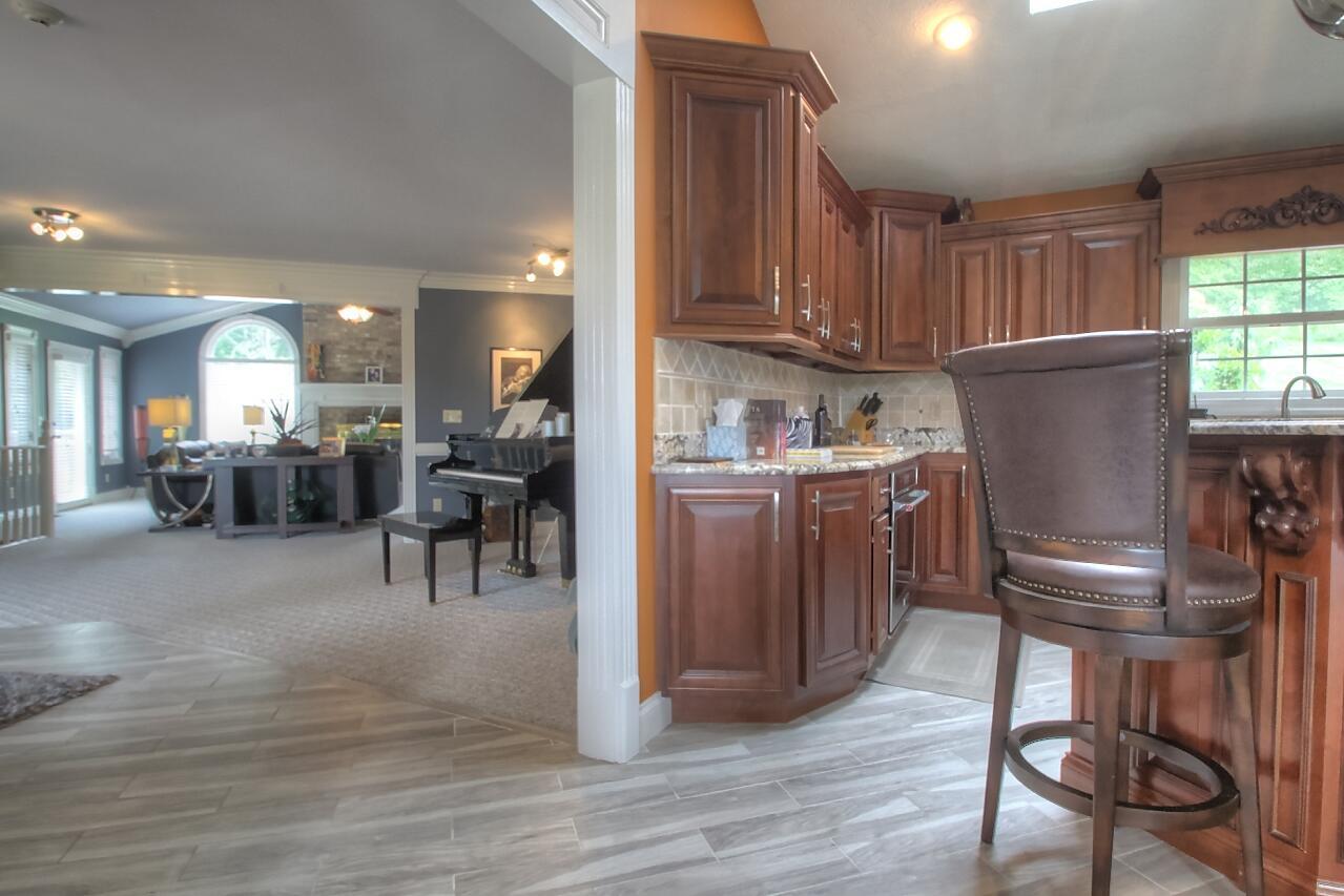 532 Becks Creek Road Property Photo 14