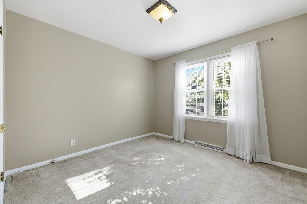 808 Broad Street Property Photo 12