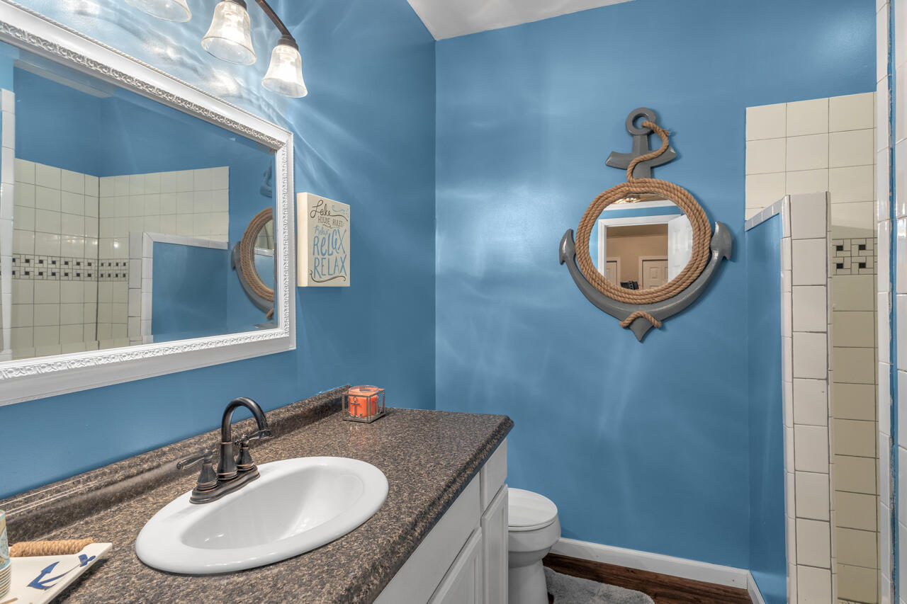81 Harbor Drive Property Photo 30