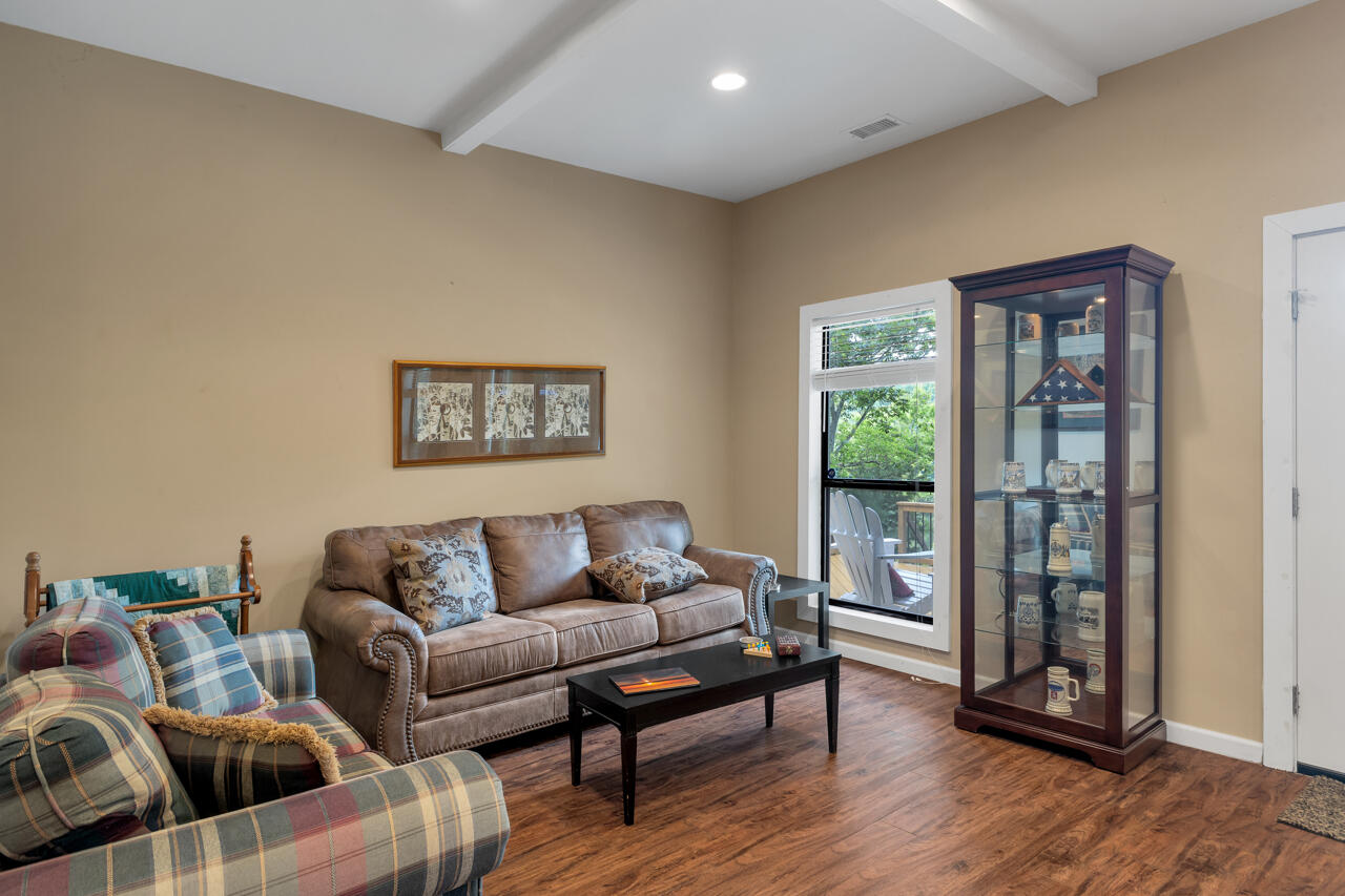 81 Harbor Drive Property Photo 32