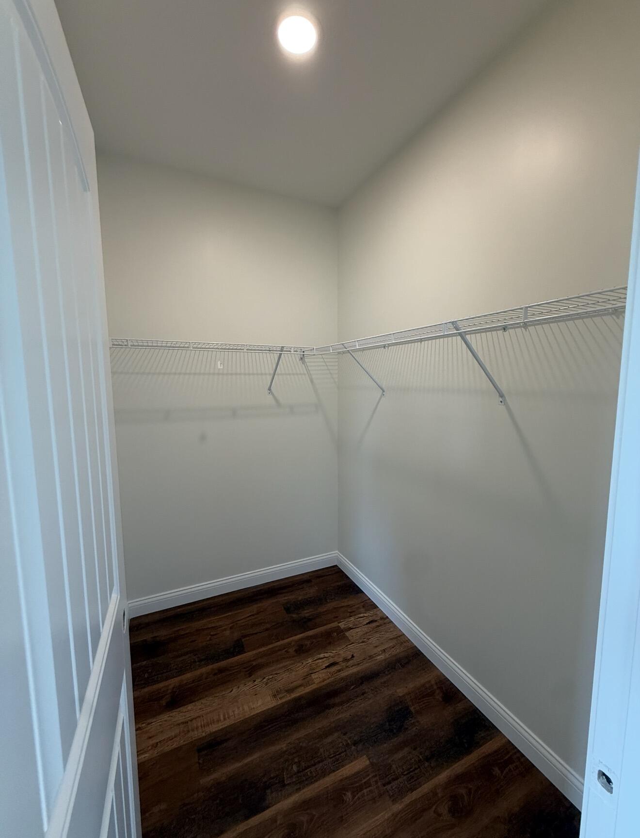 472 Pinehurst Way Property Photo 12