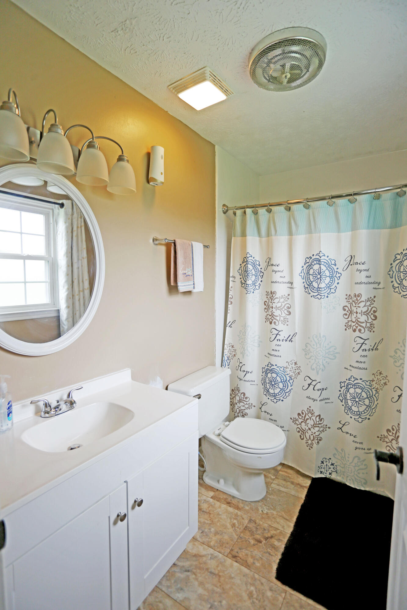 200 Ironwood Drive Property Photo 19