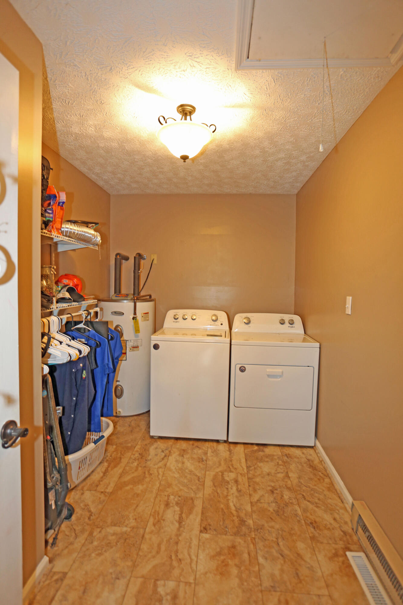 200 Ironwood Drive Property Photo 25