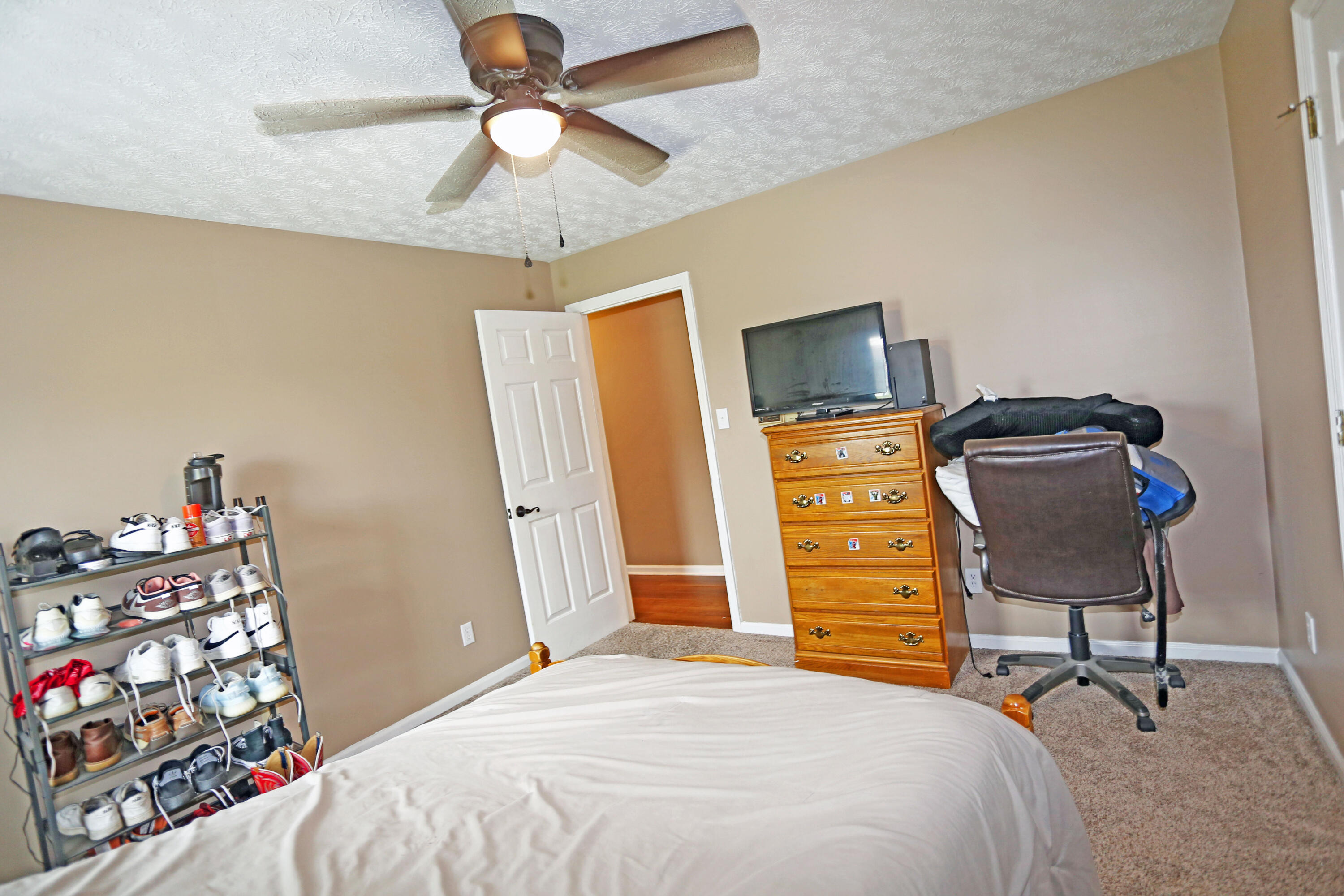 200 Ironwood Drive Property Photo 30