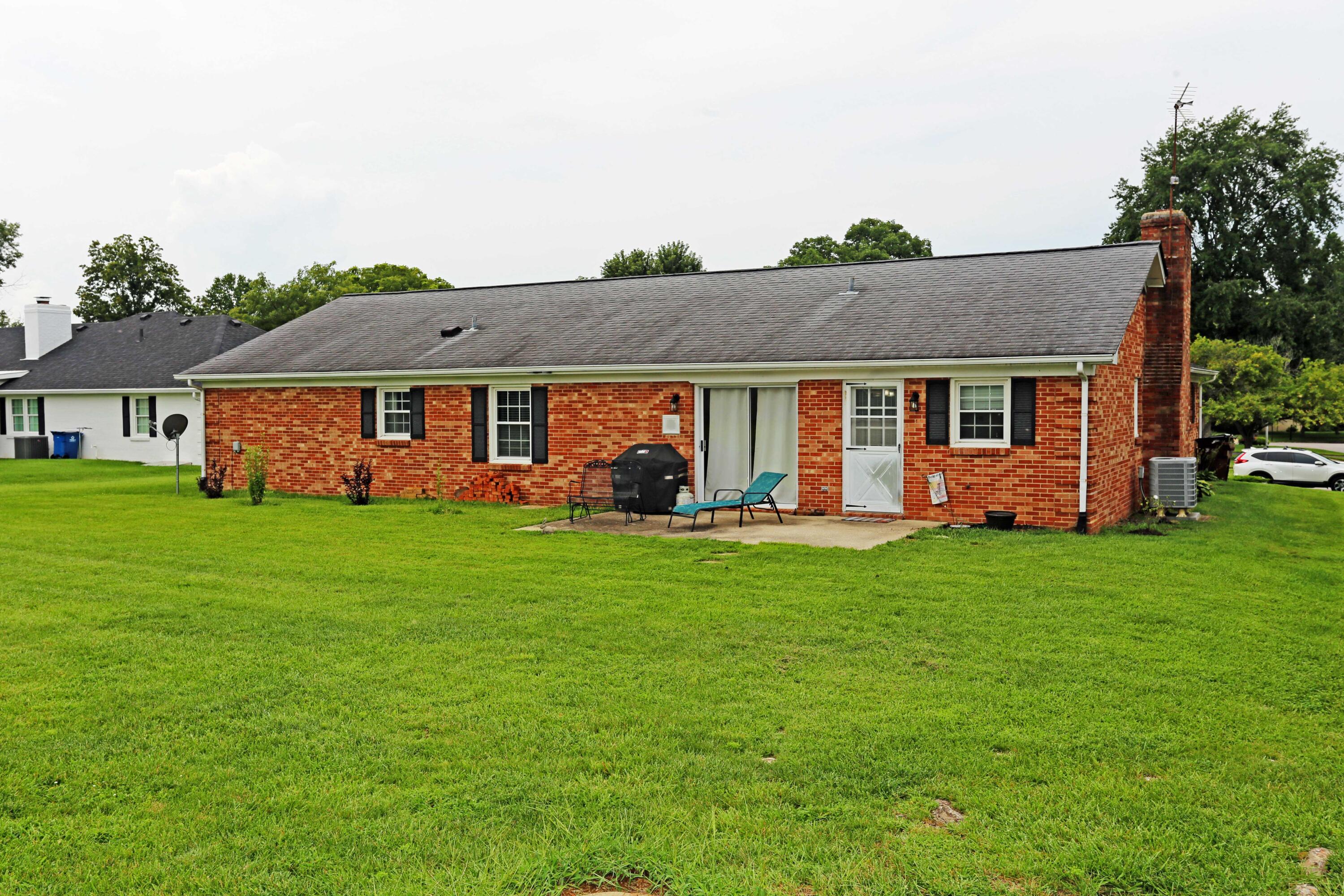 200 Ironwood Drive Property Photo 40