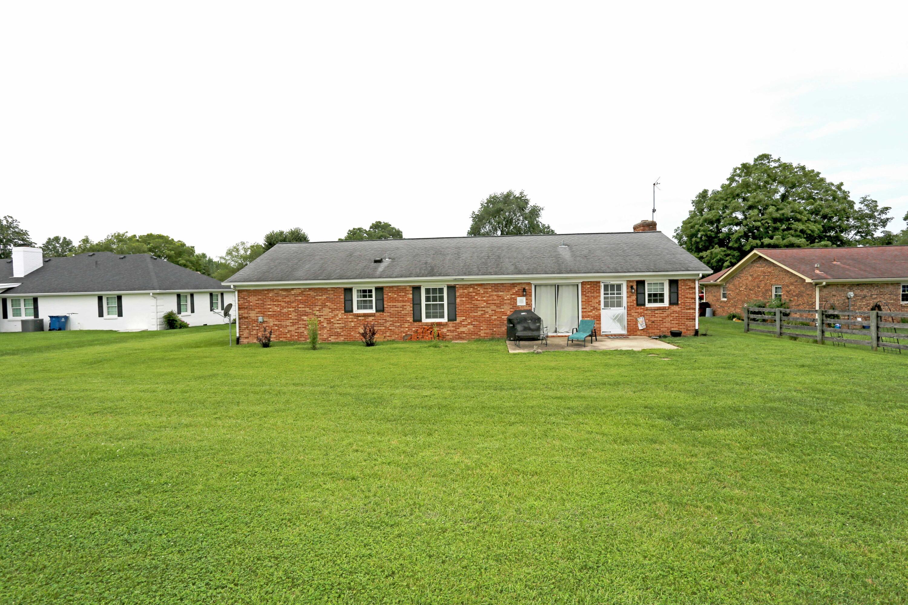 200 Ironwood Drive Property Photo 42