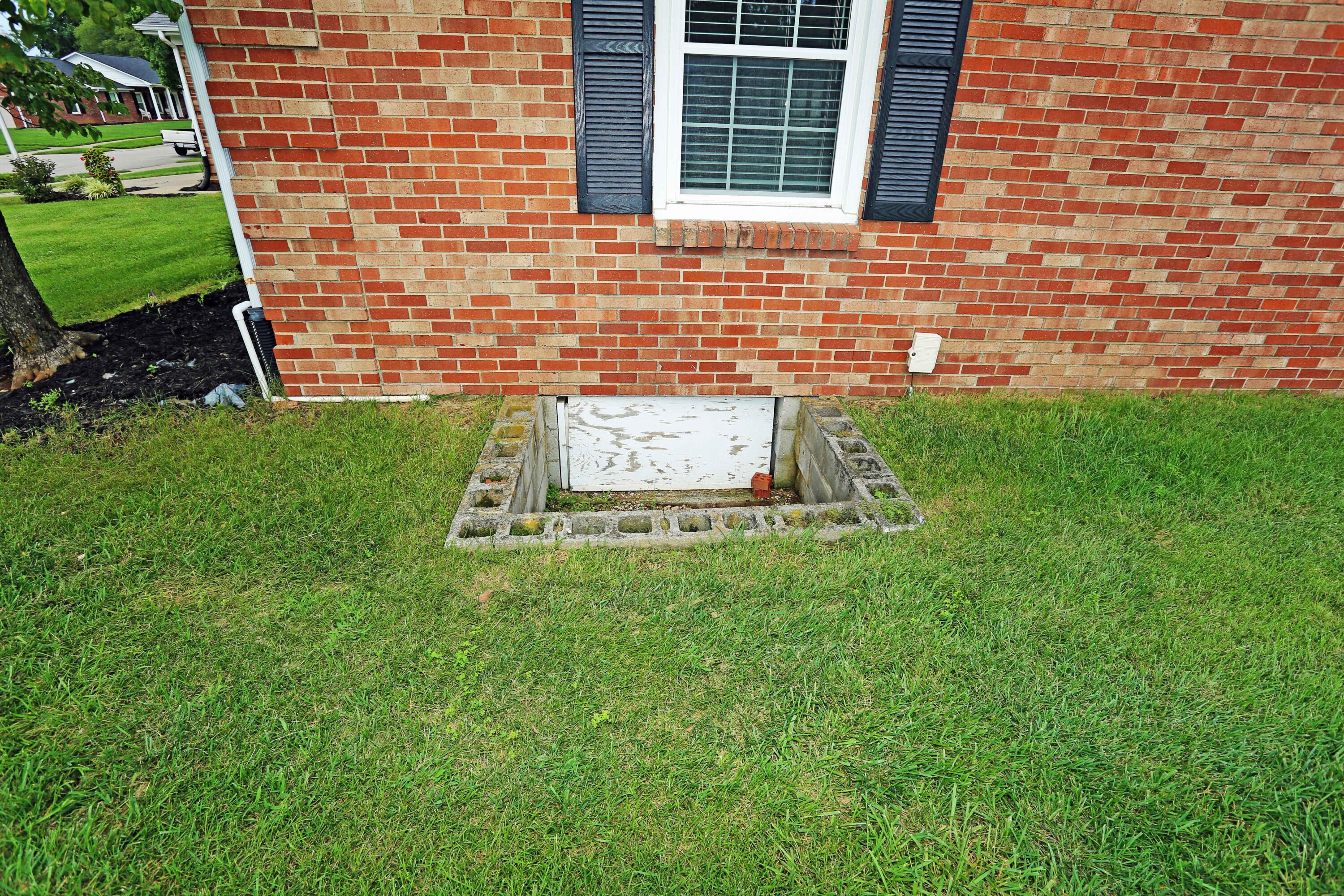 200 Ironwood Drive Property Photo 47
