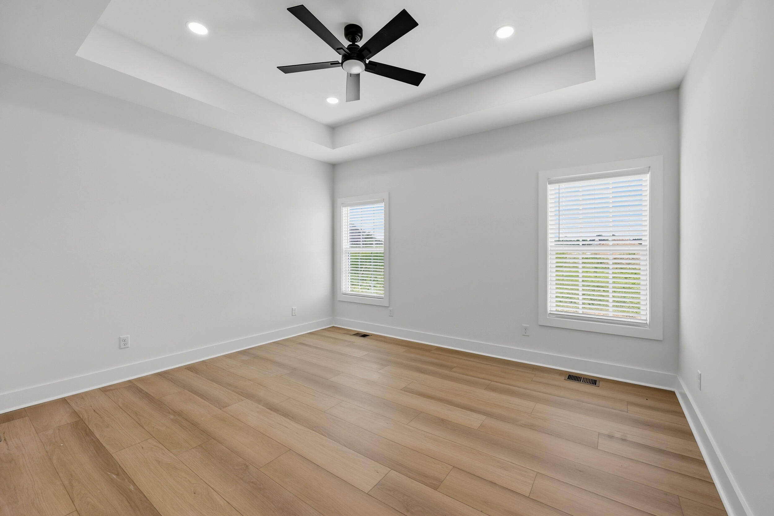 115 Cabela Drive Property Photo 28