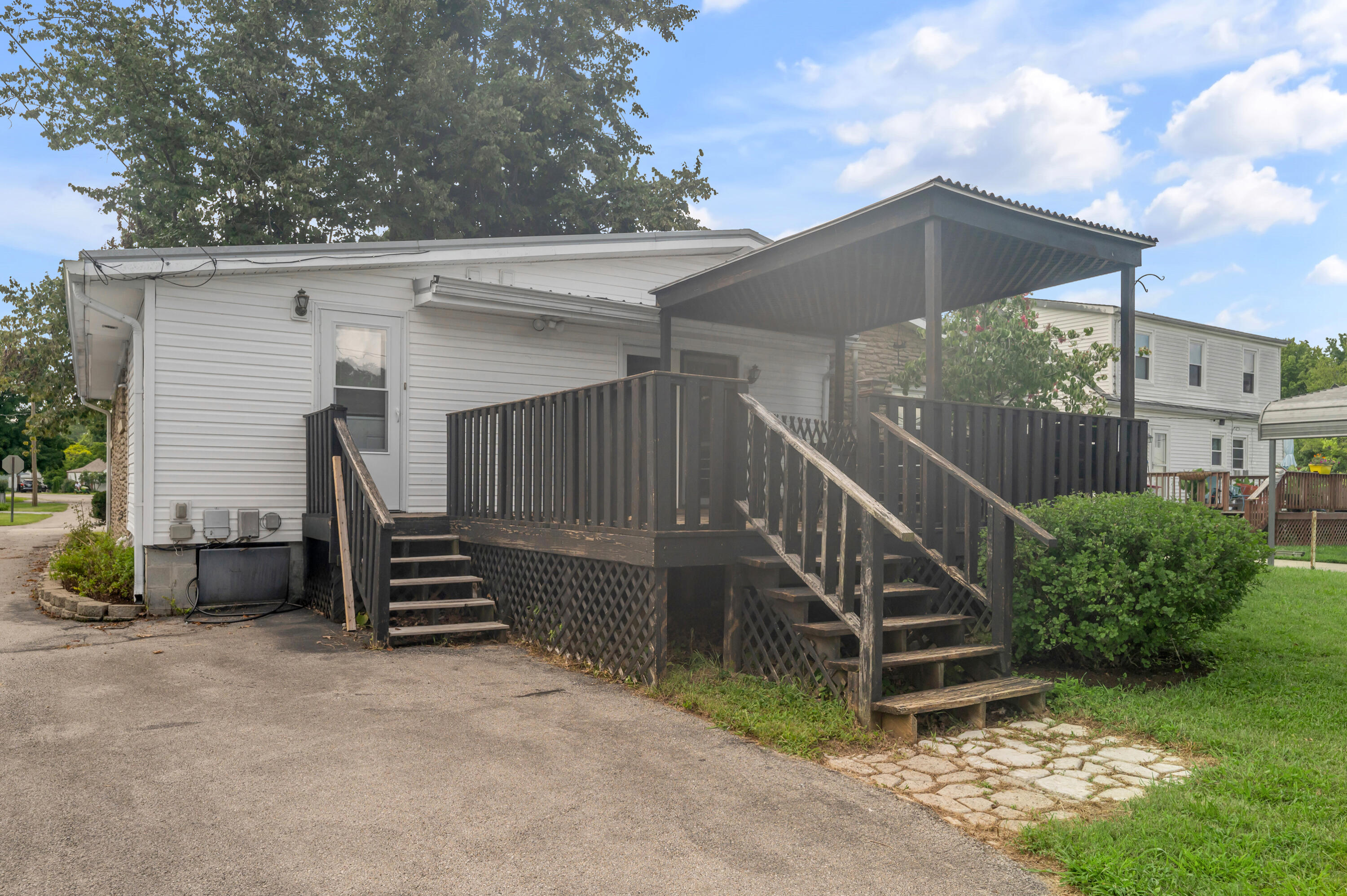 861 Chestnut Drive Property Photo 6