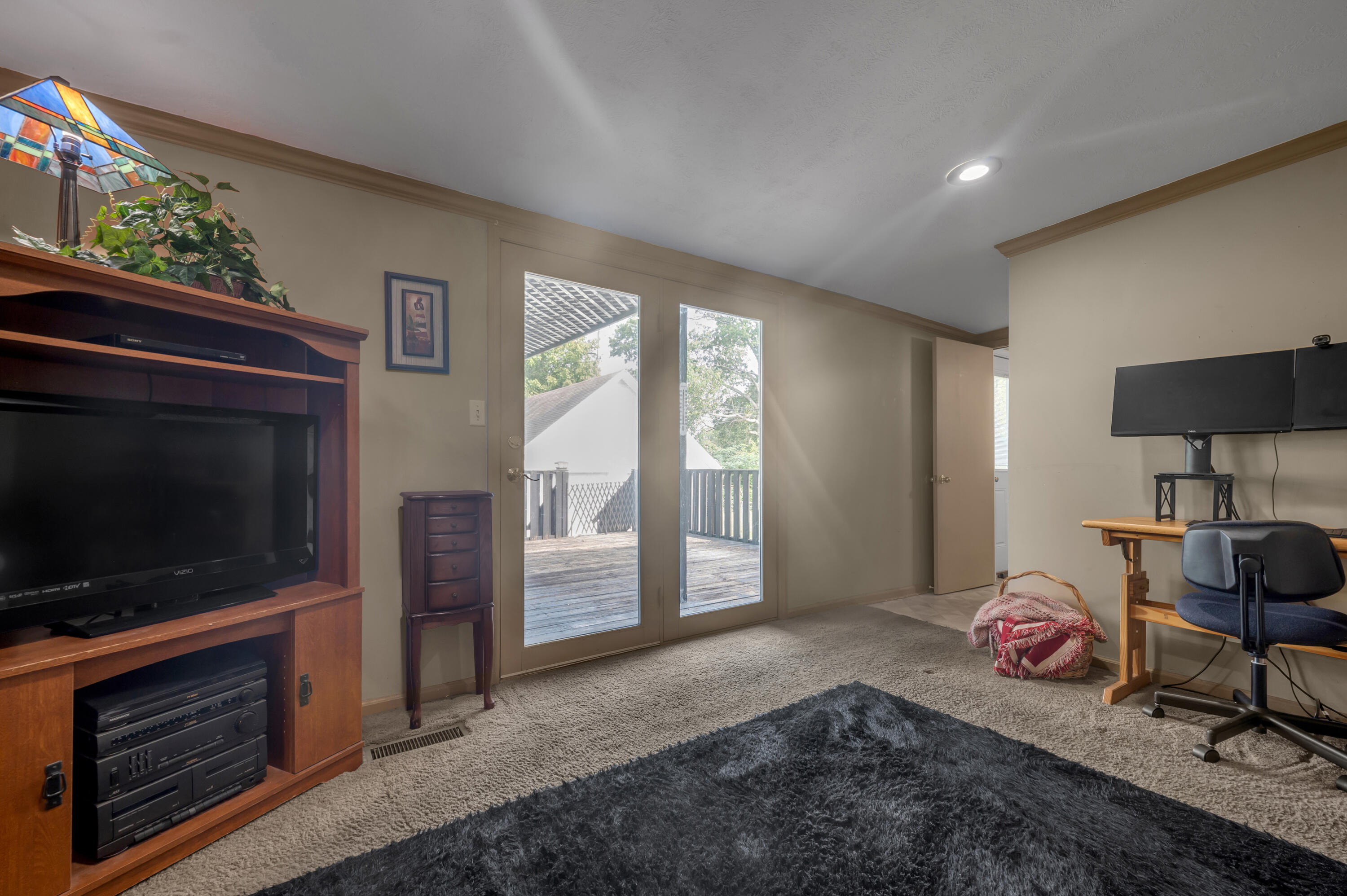 861 Chestnut Drive Property Photo 27