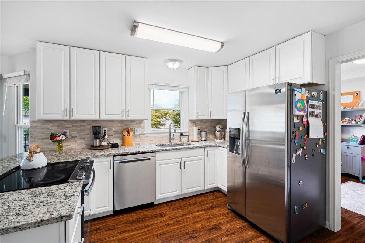 4804 Burdock Place Property Photo 15