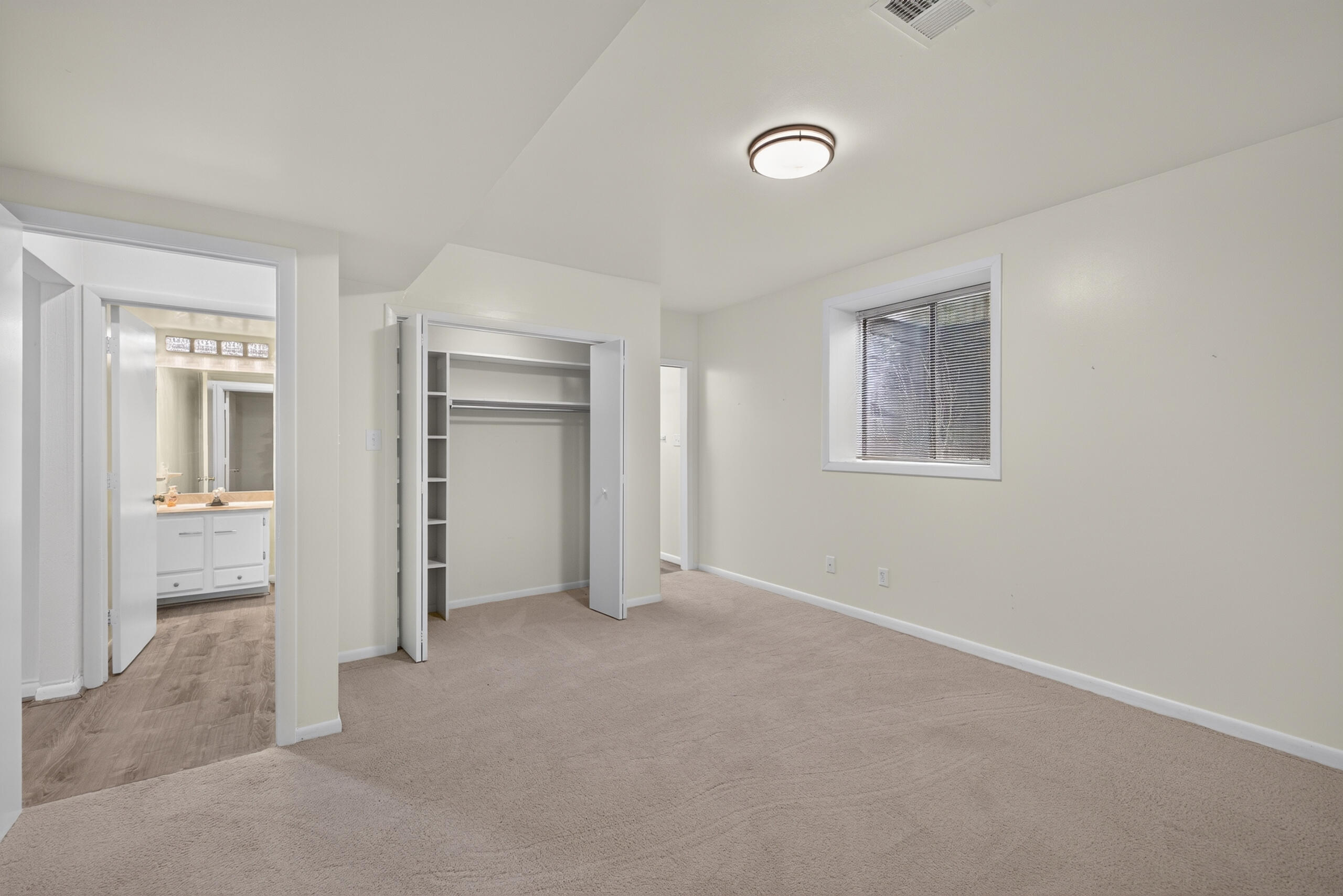 2957 Candlelight Way Property Photo 30