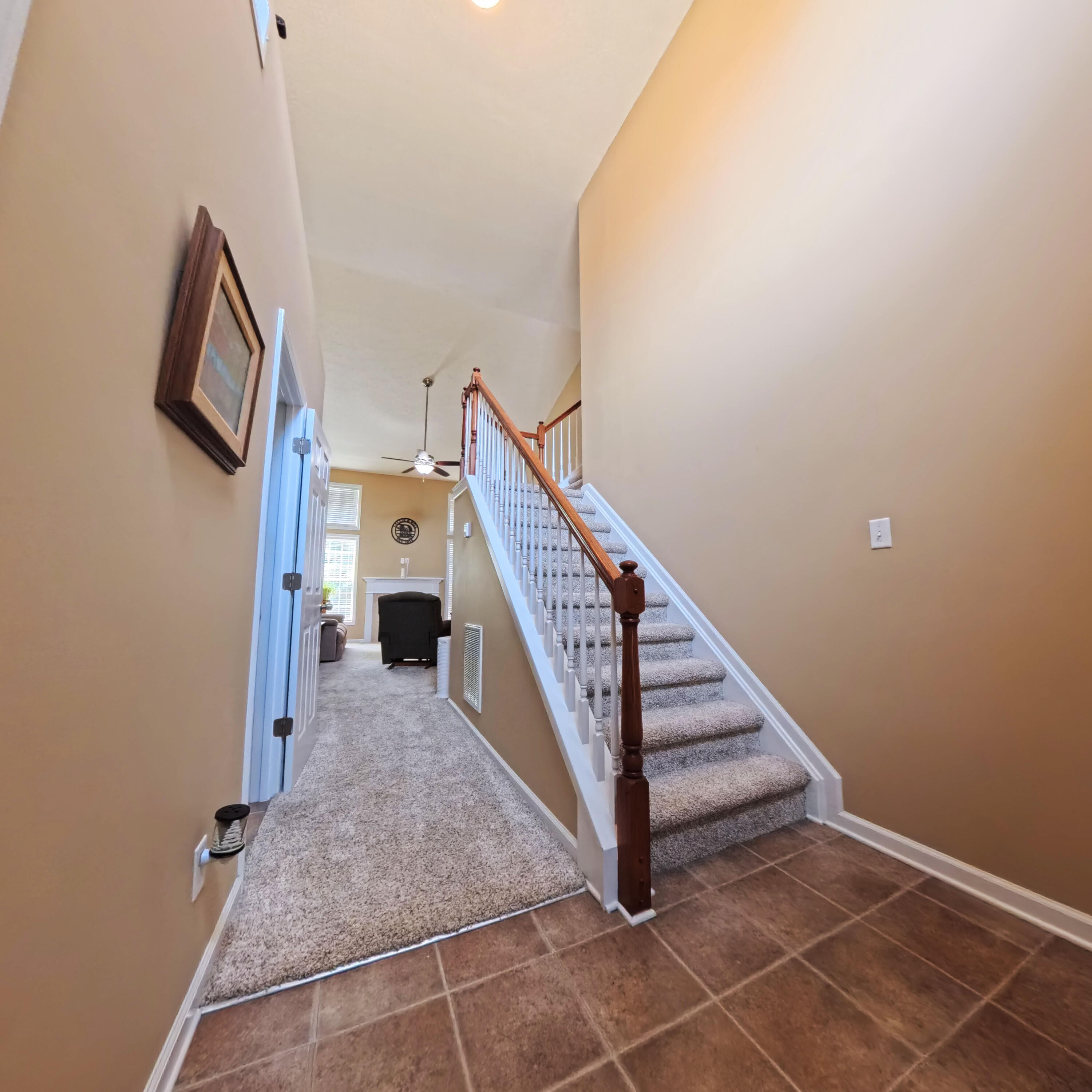 156 Whitman Way Property Photo 3