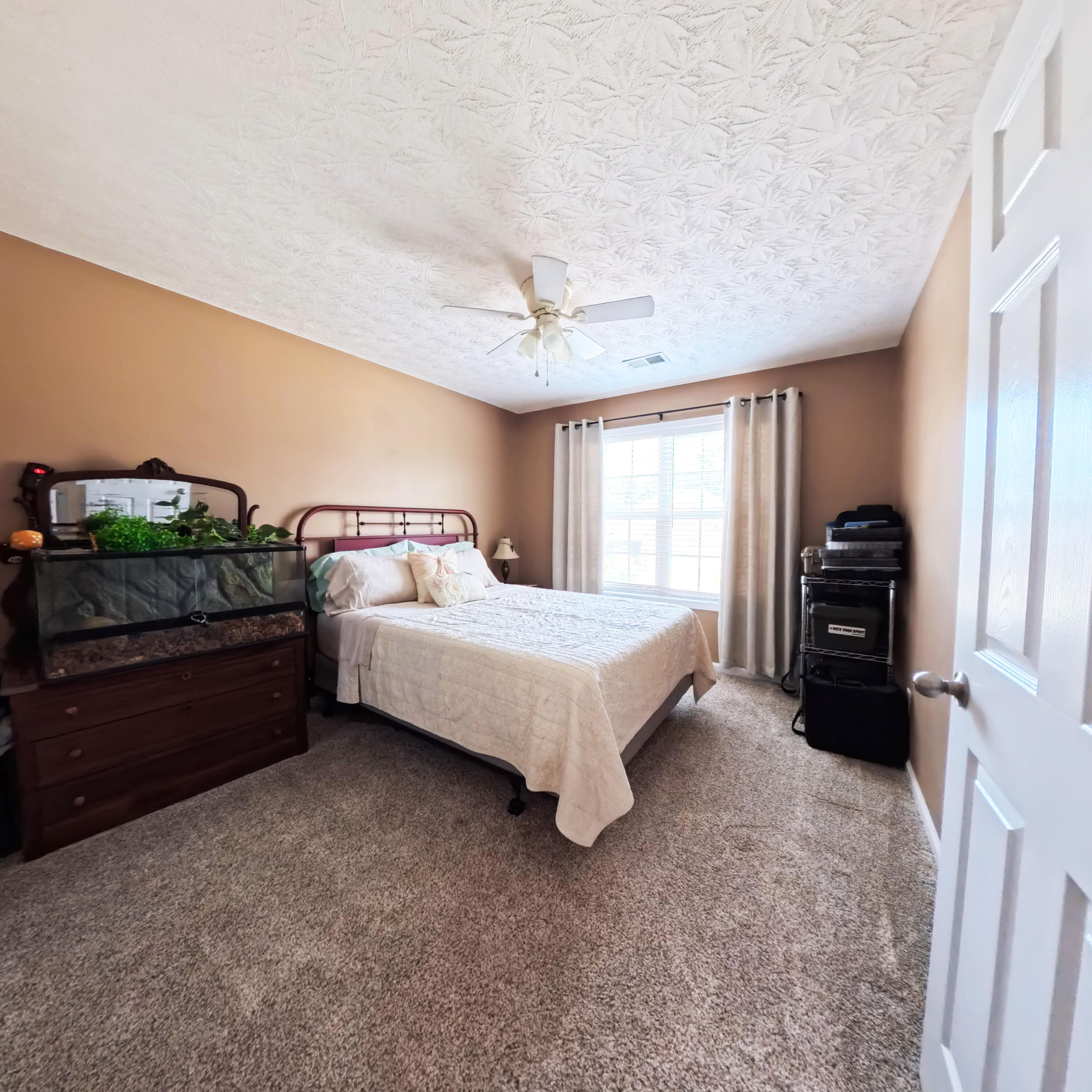 156 Whitman Way Property Photo 26