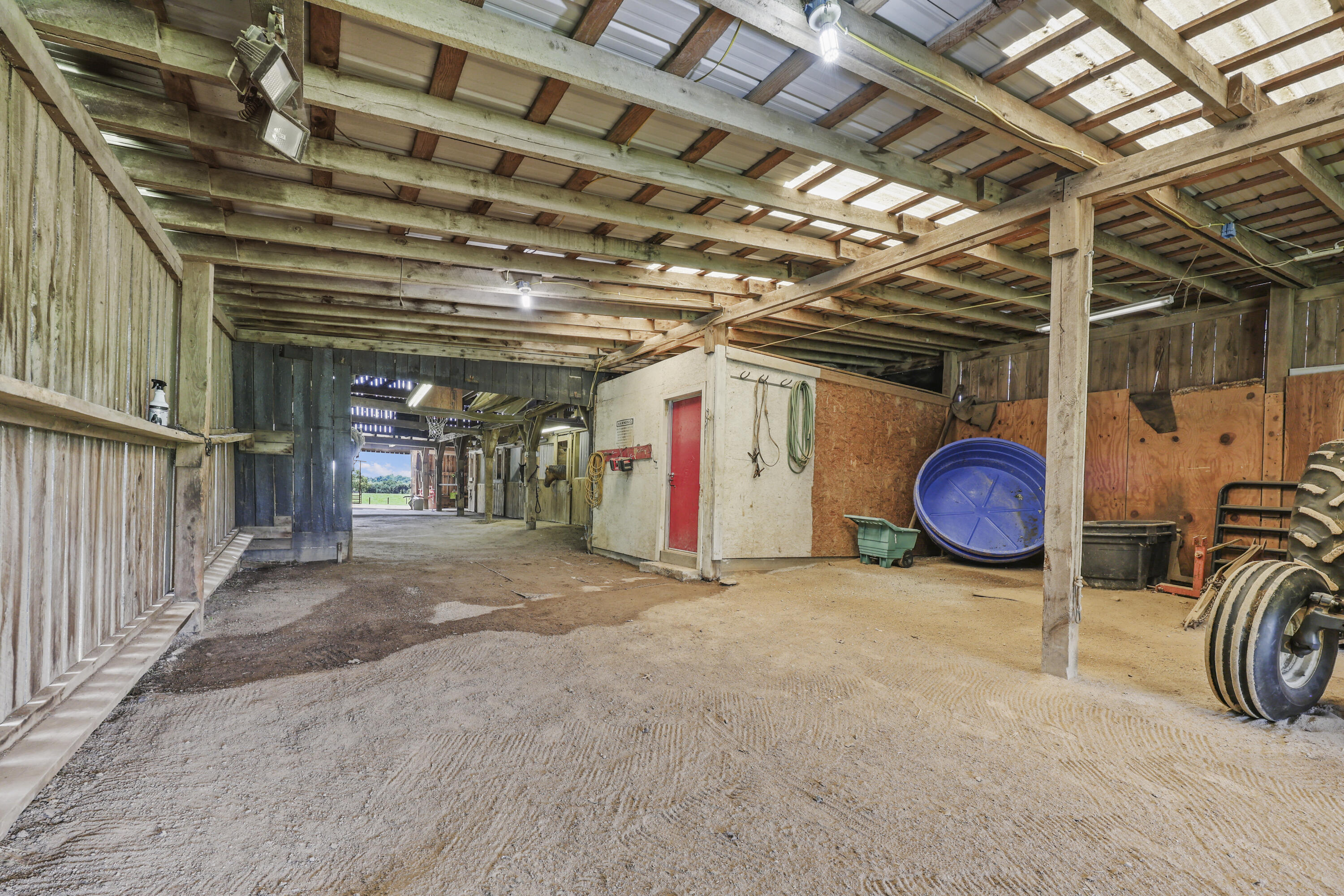 1005 Waits Road Property Photo 33