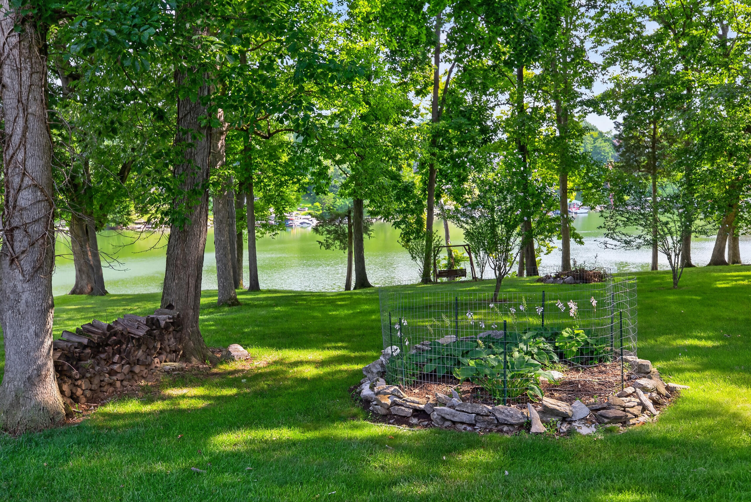 1086 Donmar Drive Property Photo 49