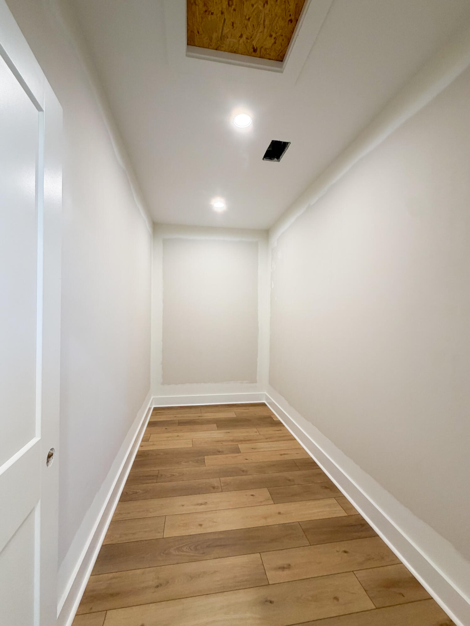 319 Skaggs Boulevard Property Photo 14