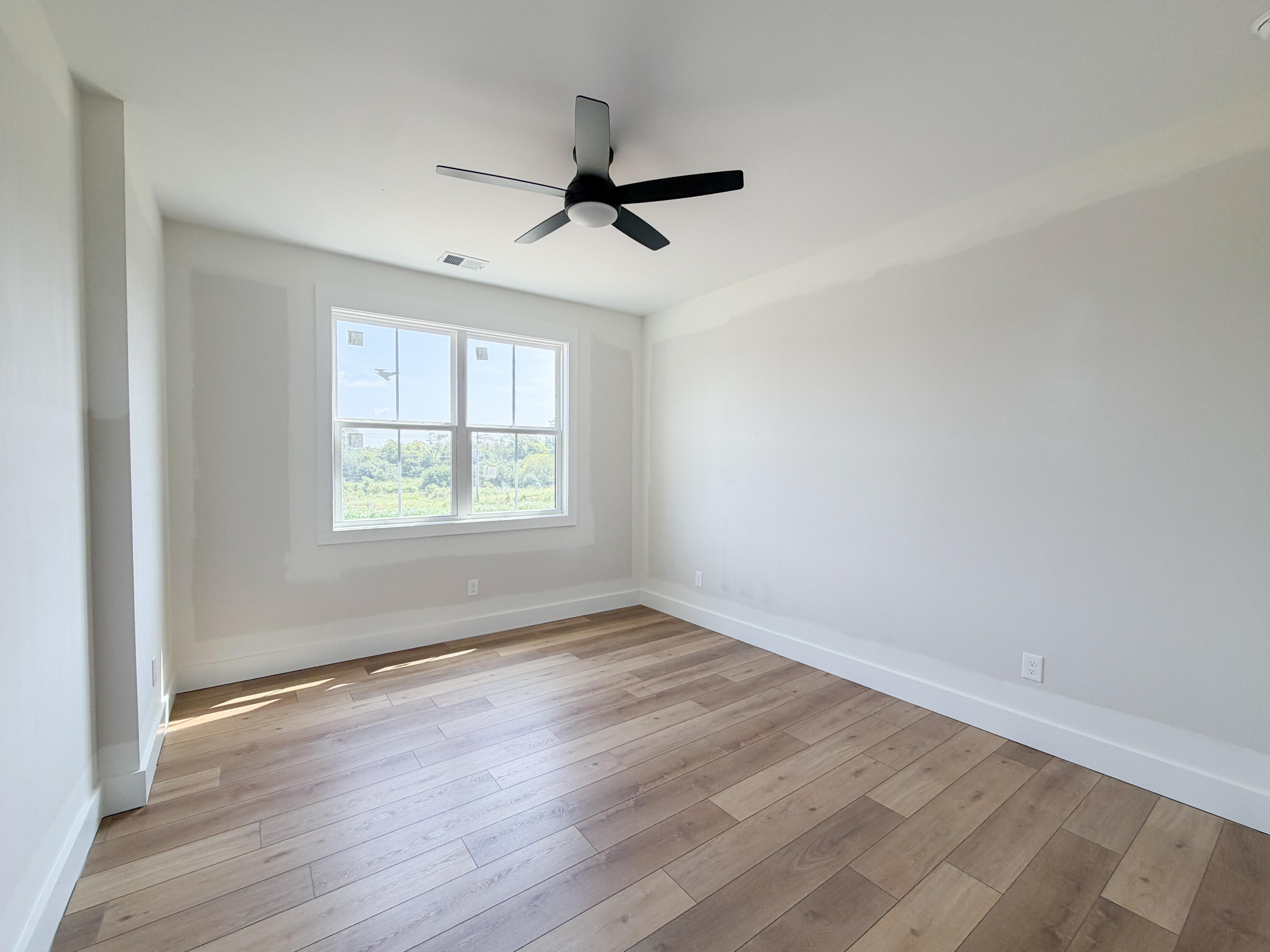 319 Skaggs Boulevard Property Photo 15