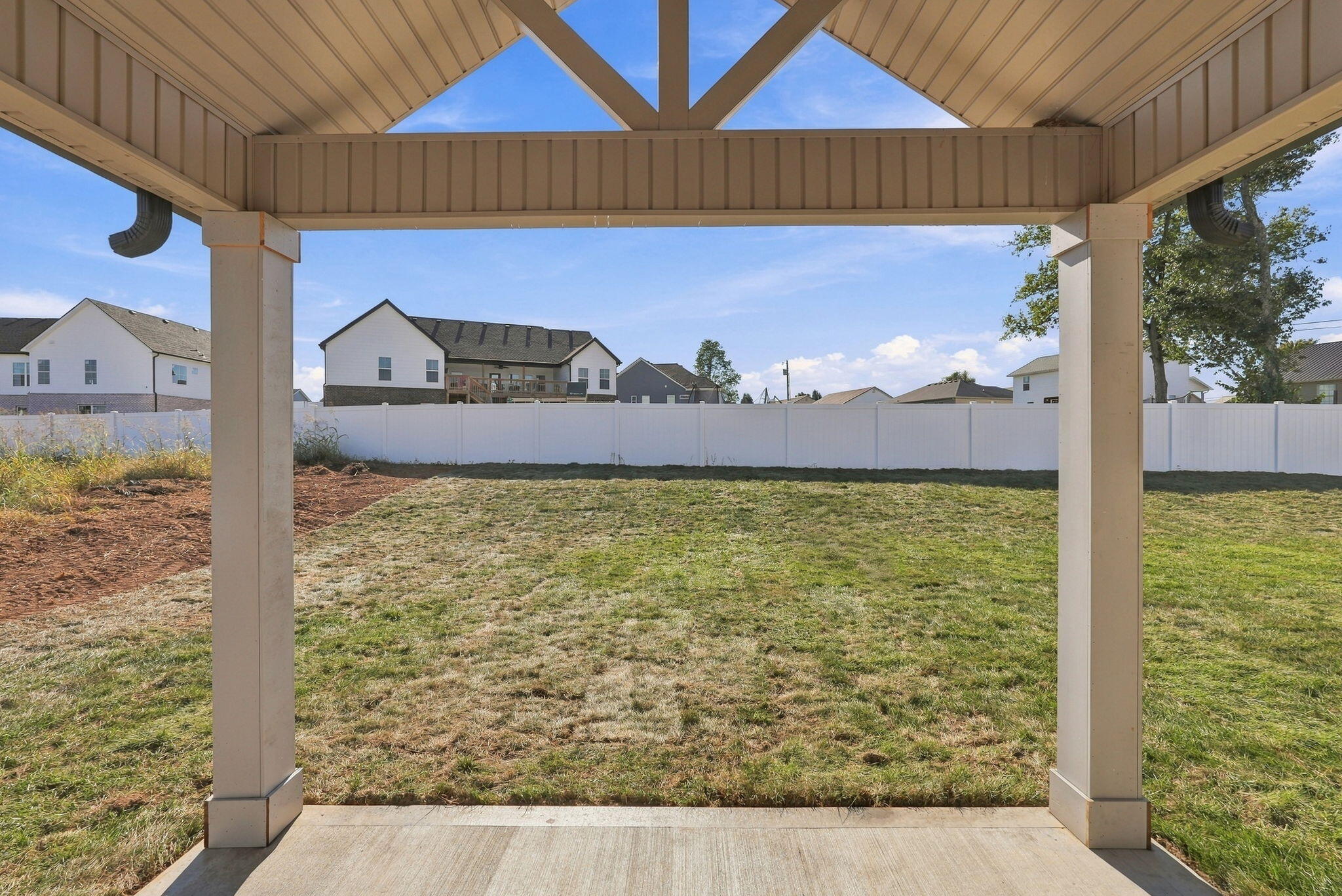 319 Skaggs Boulevard Property Photo 29
