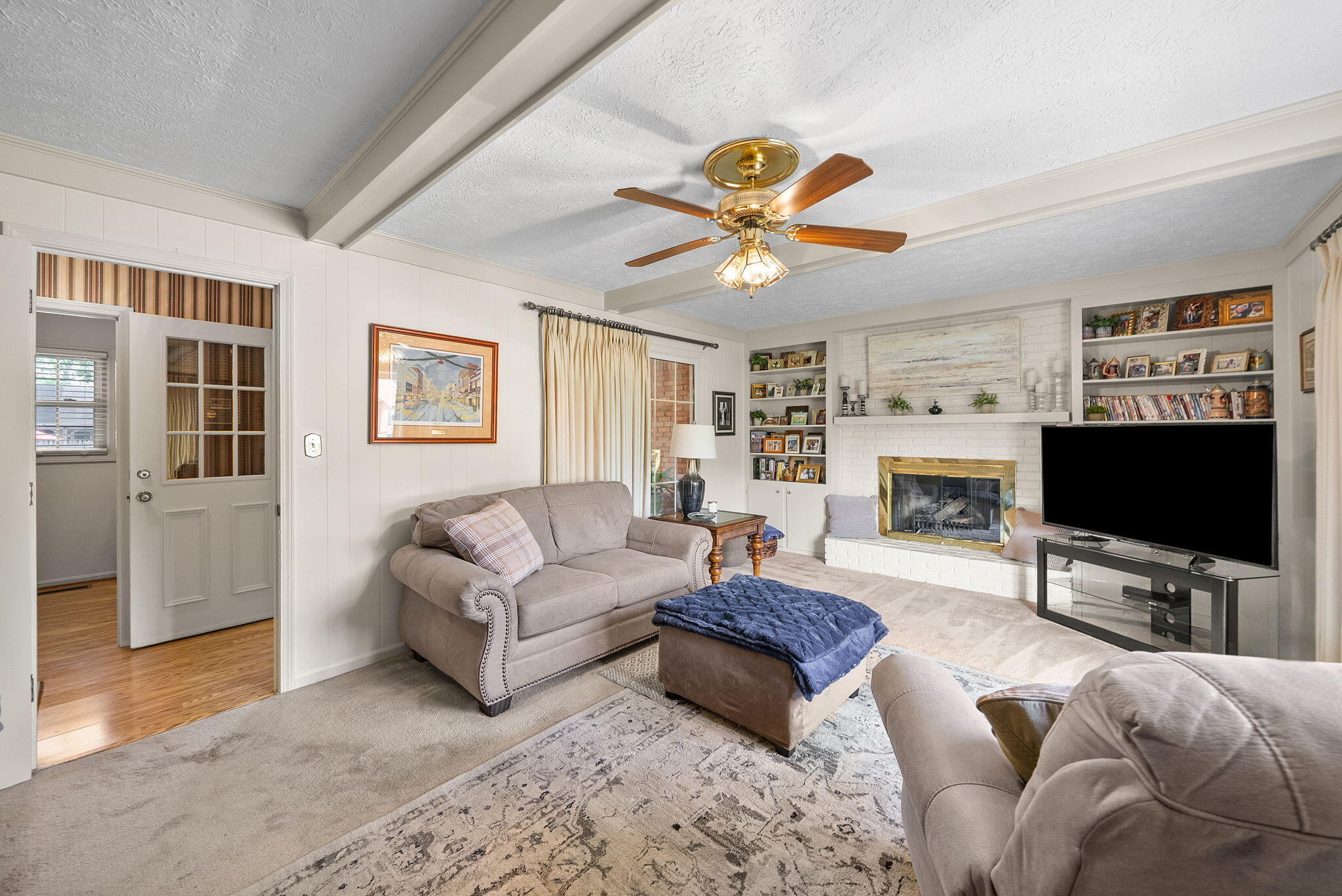 216 Par Place Property Photo 20