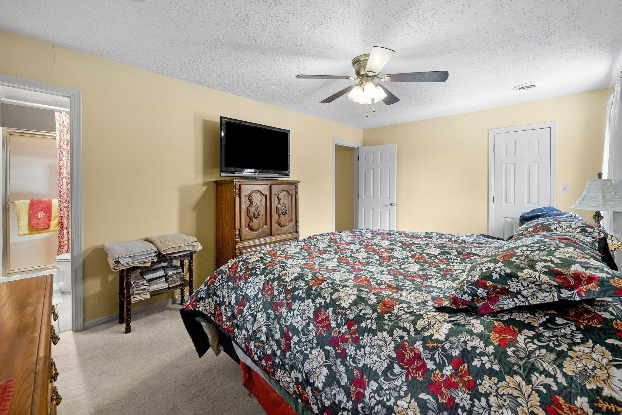 216 Par Place Property Photo 26