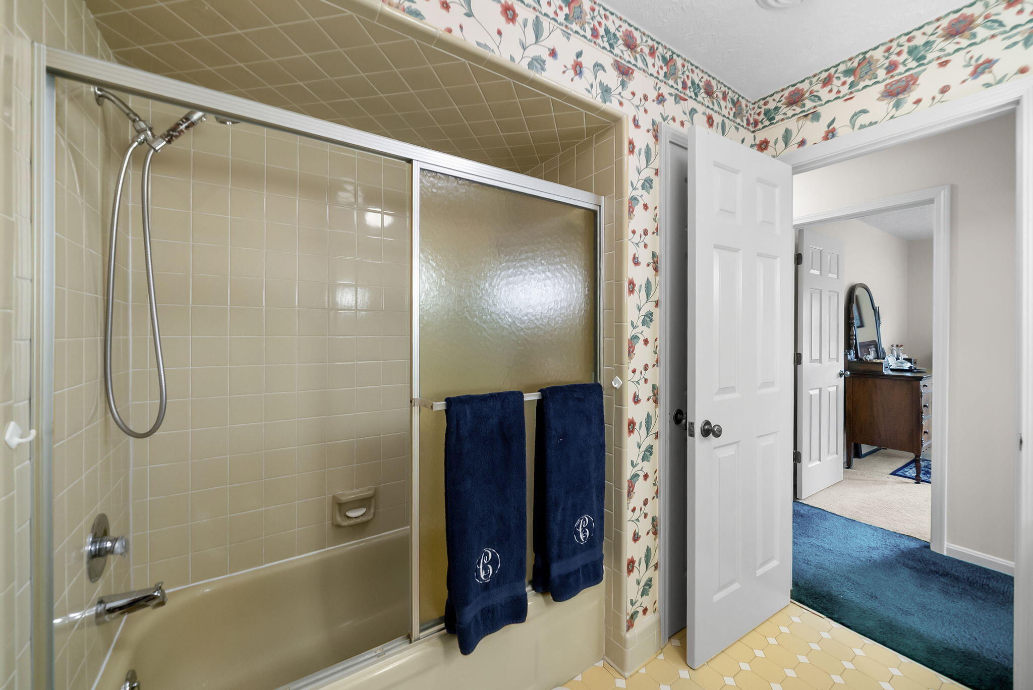 216 Par Place Property Photo 34