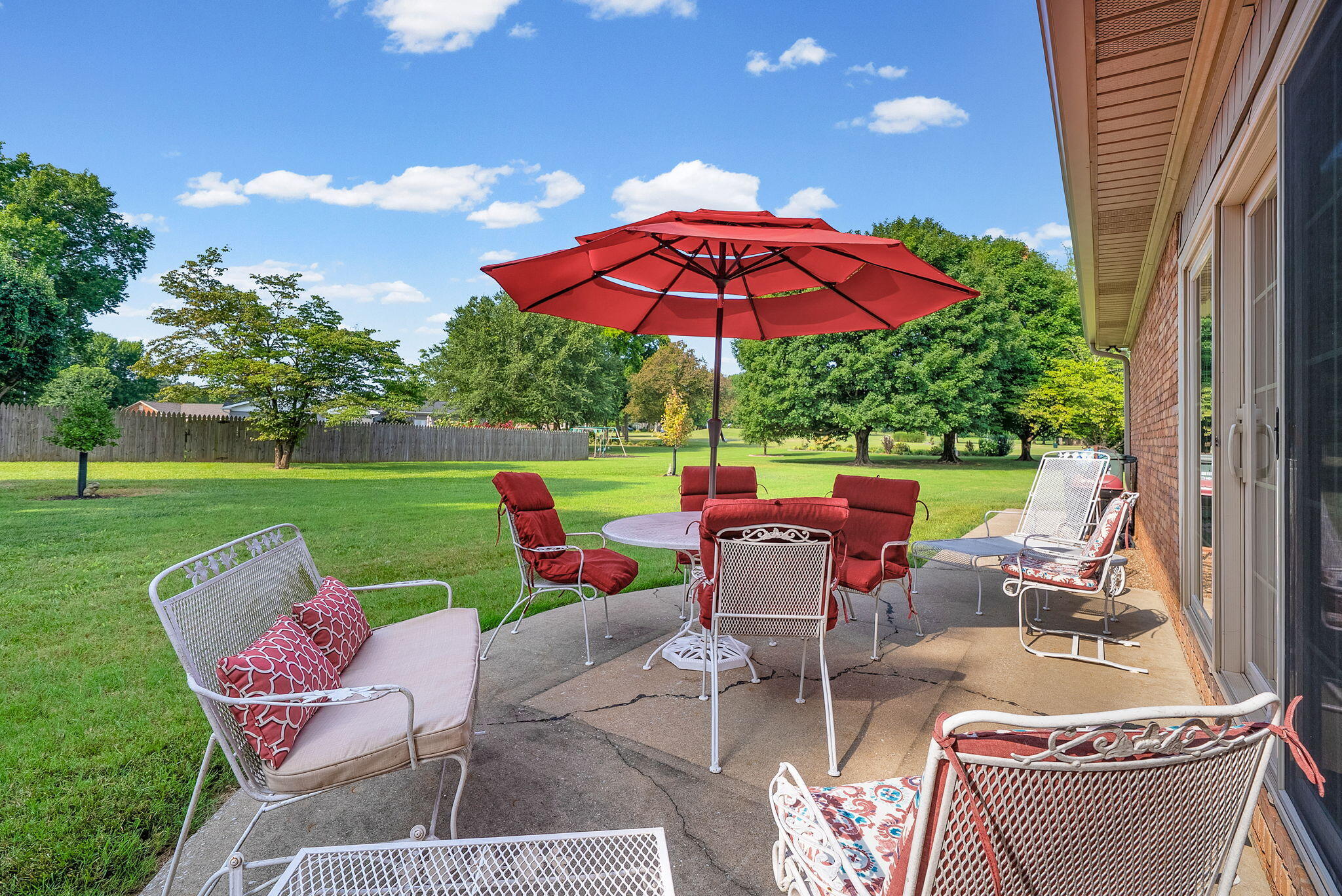 216 Par Place Property Photo 40