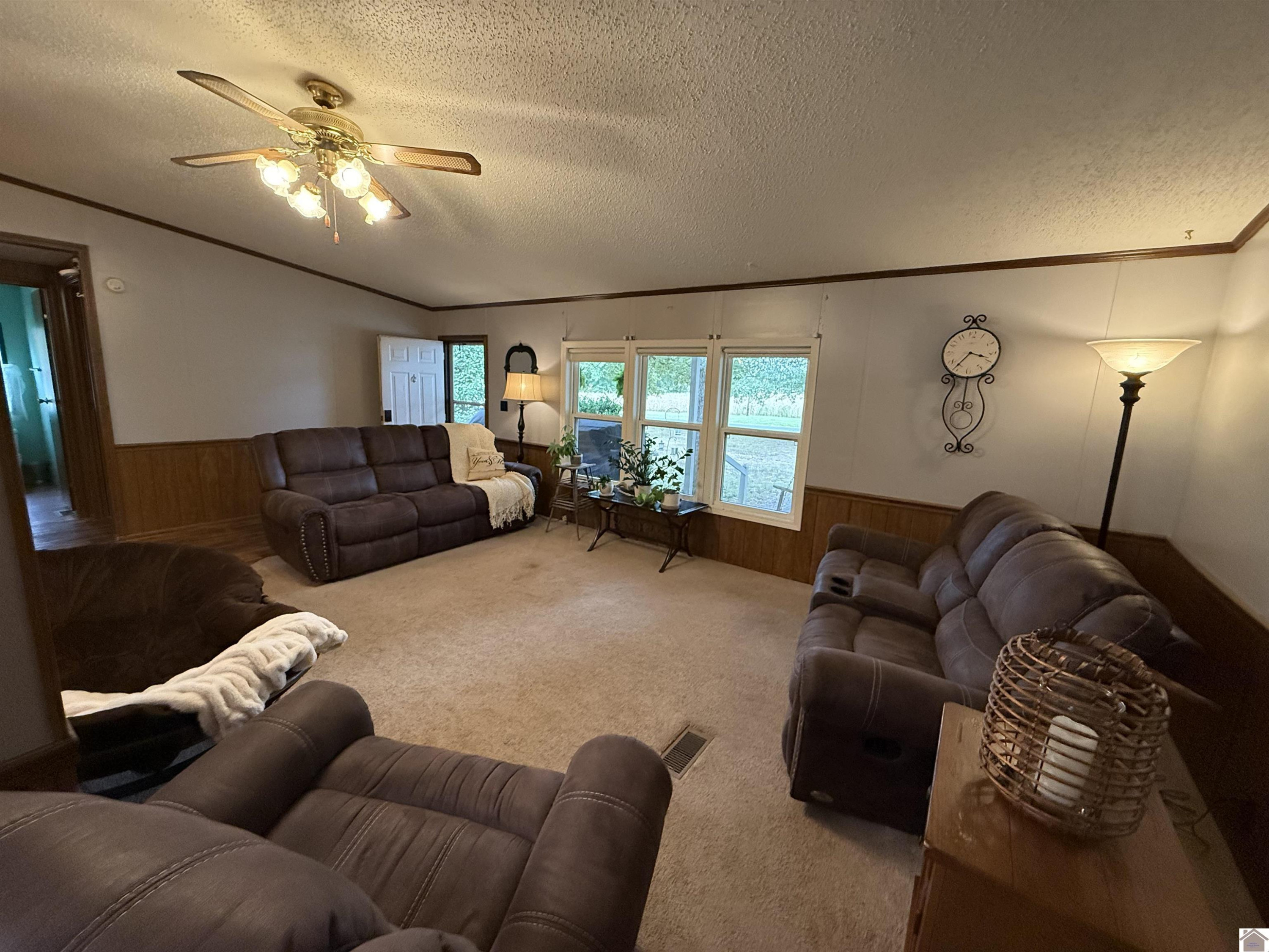 1473 Watson Road Property Photo 4