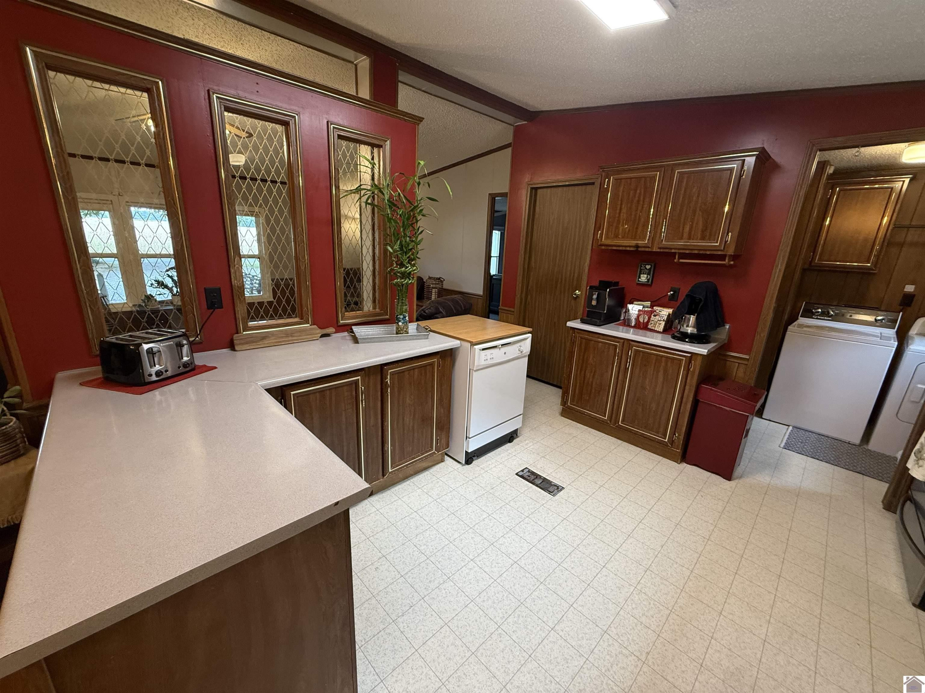 1473 Watson Road Property Photo 8