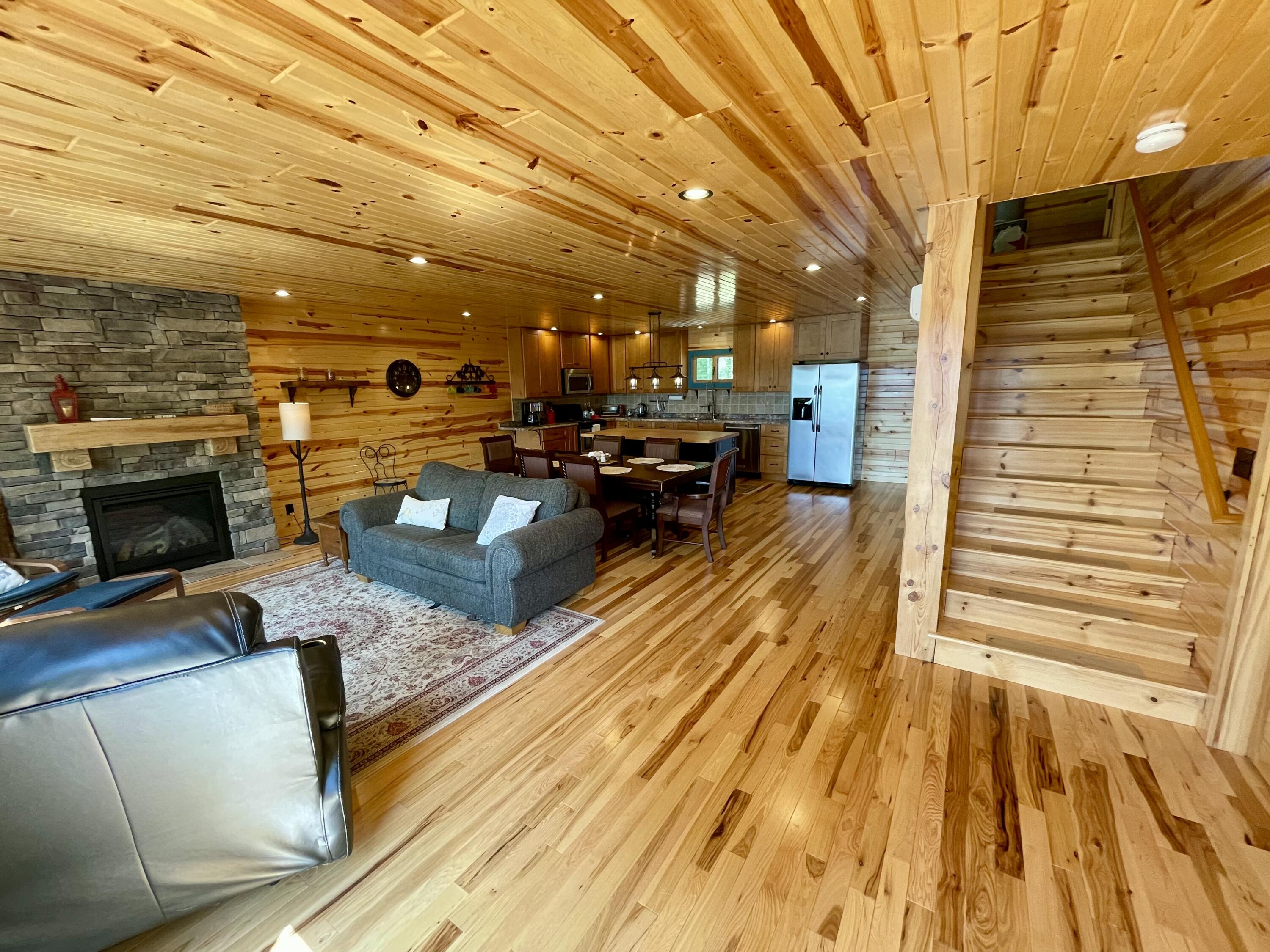 344 Restful Run Road Property Photo 5