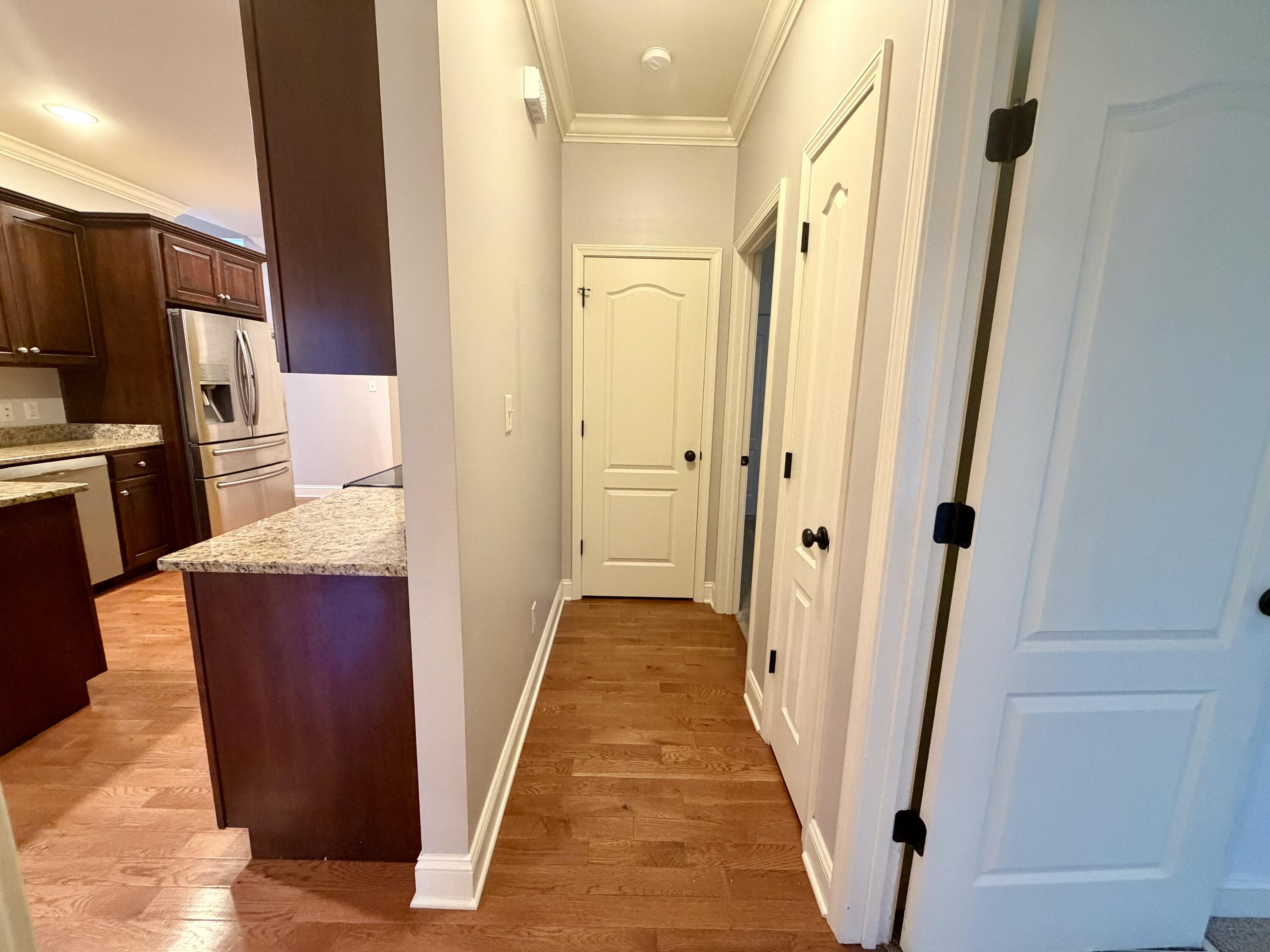 1012 Vineyard Way Property Photo 25