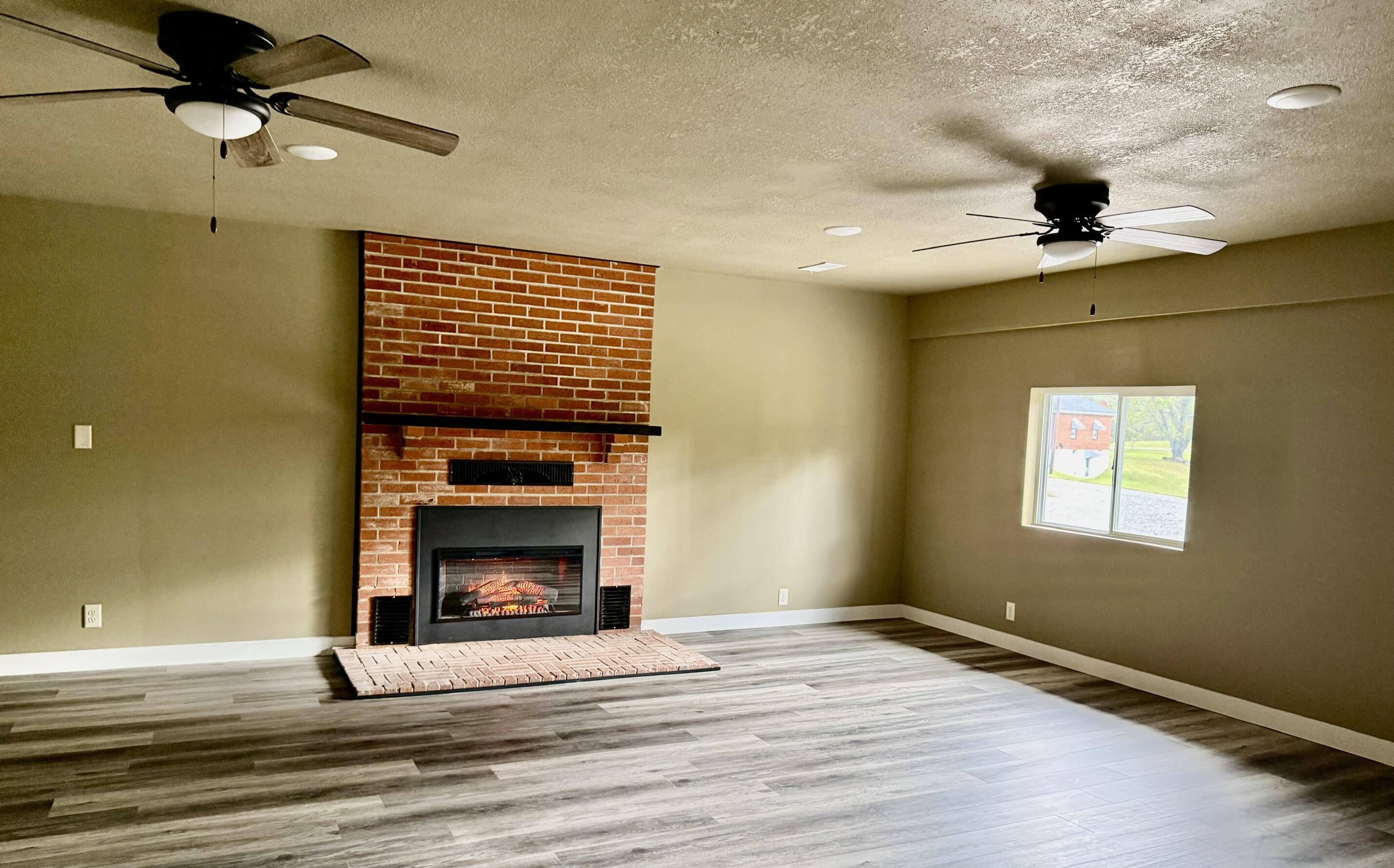 435 Mcguire Avenue Property Photo 16