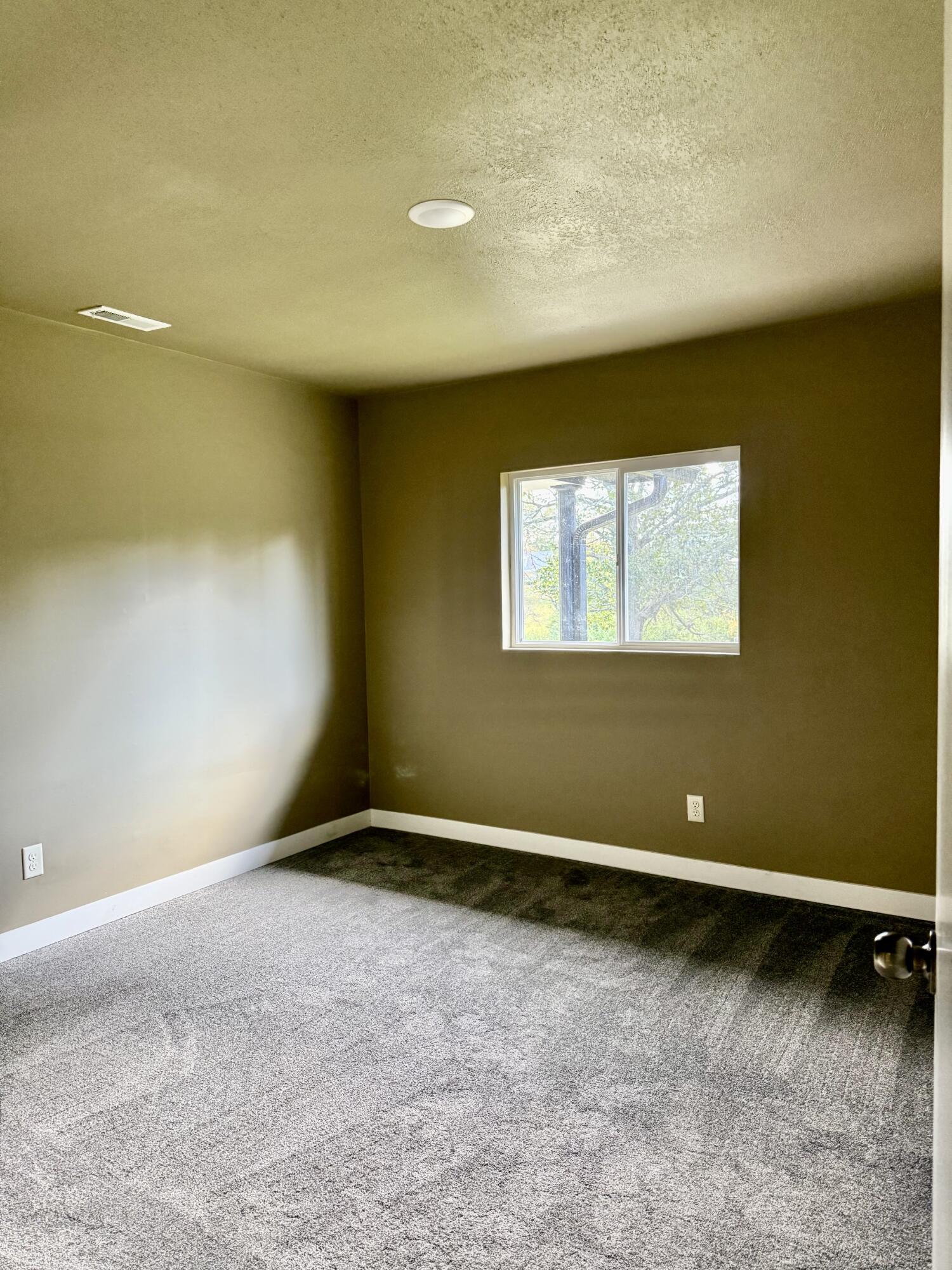 435 Mcguire Avenue Property Photo 44