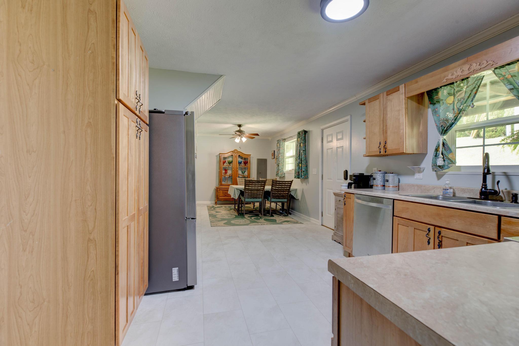 41 Jacks Drive Property Photo 13