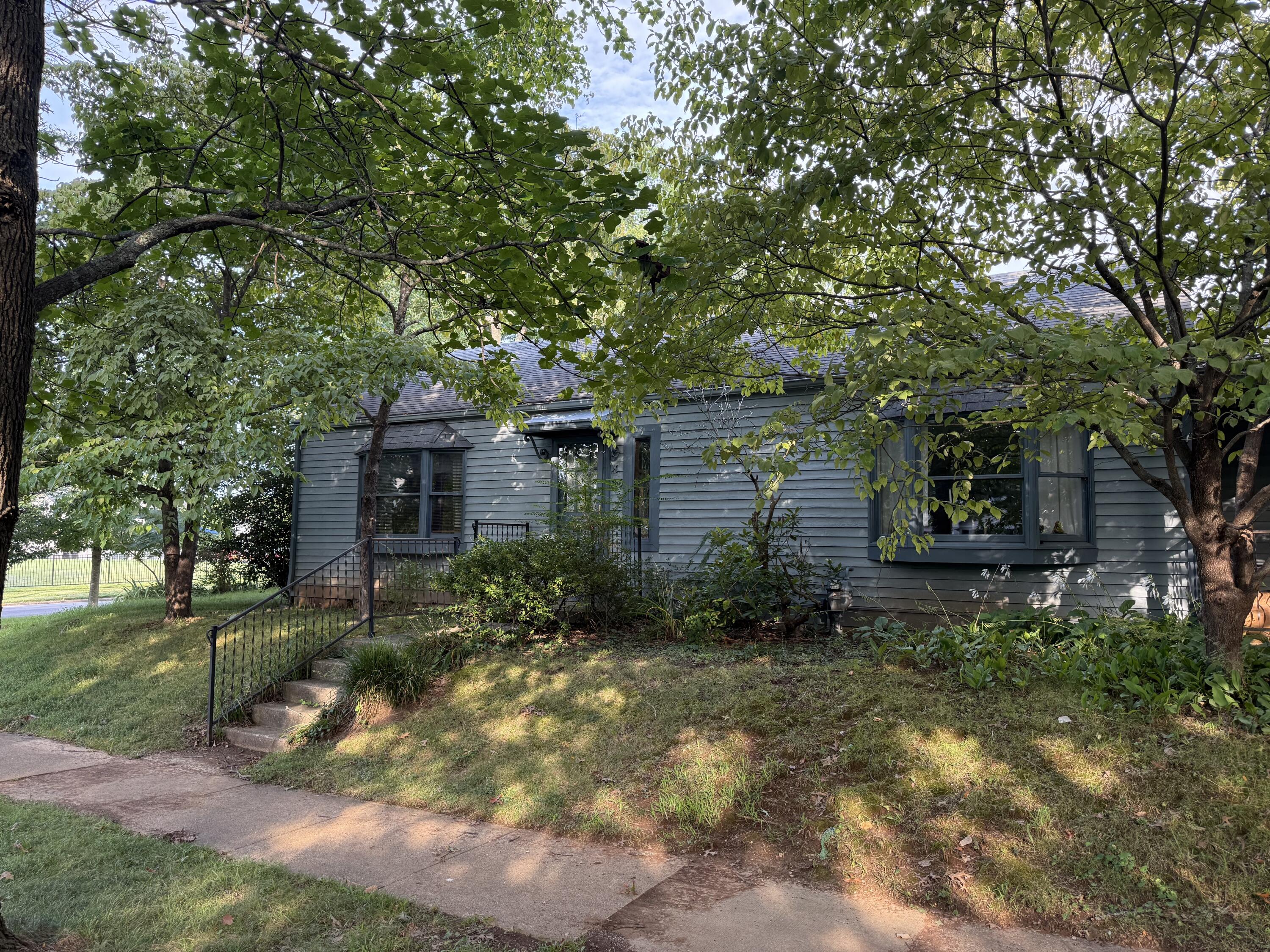 166 Romany Road Property Photo 1