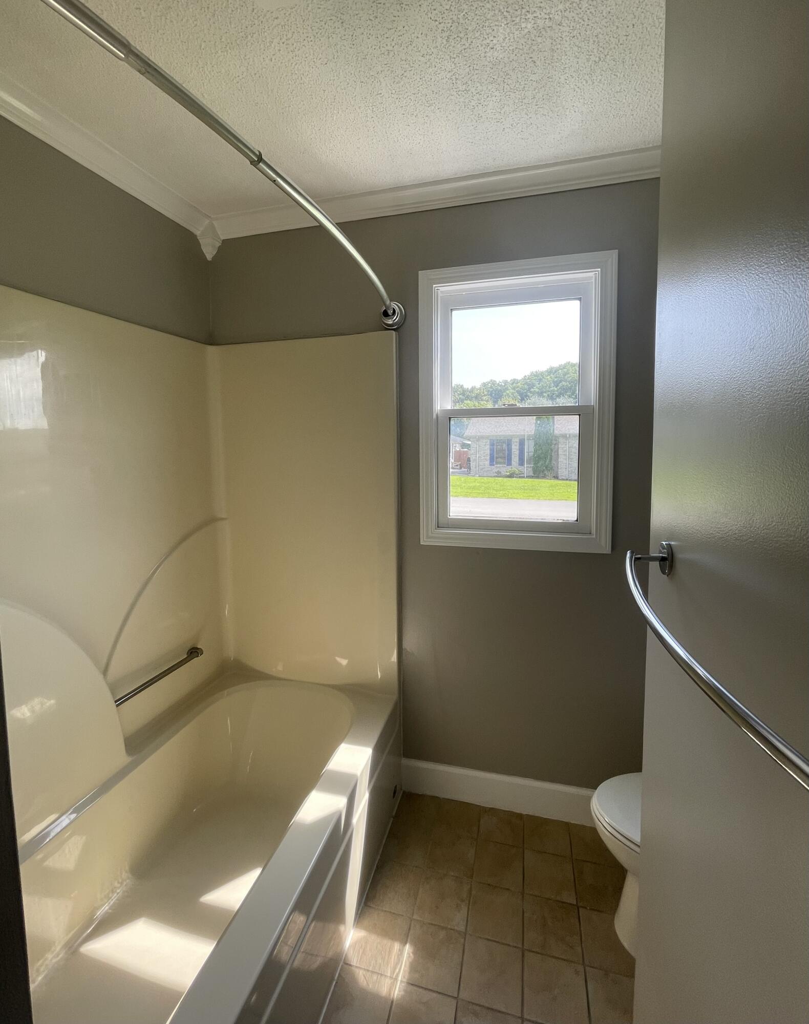 104 Brandon Lane Property Photo 15