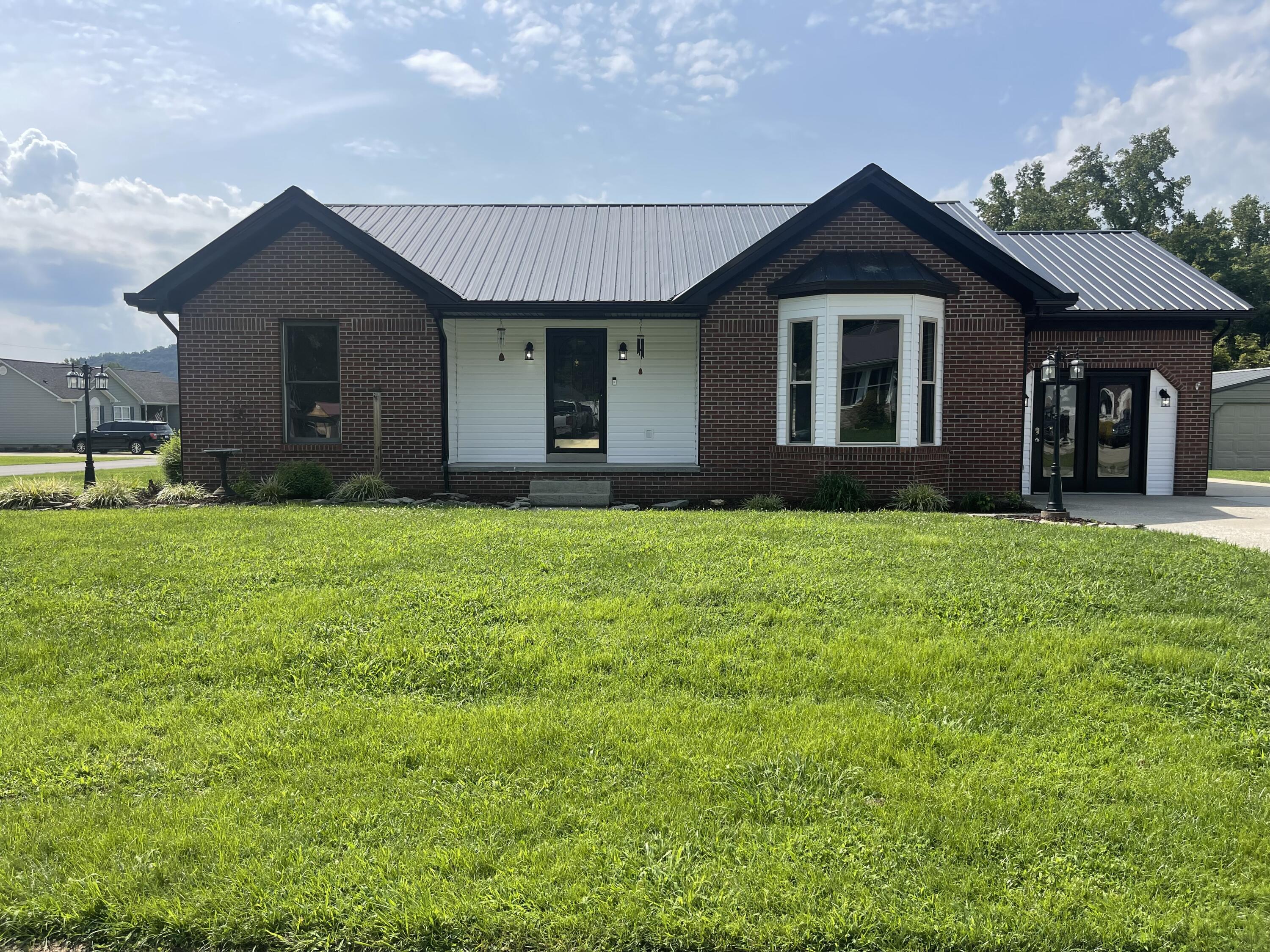 104 Brandon Lane Property Photo 25
