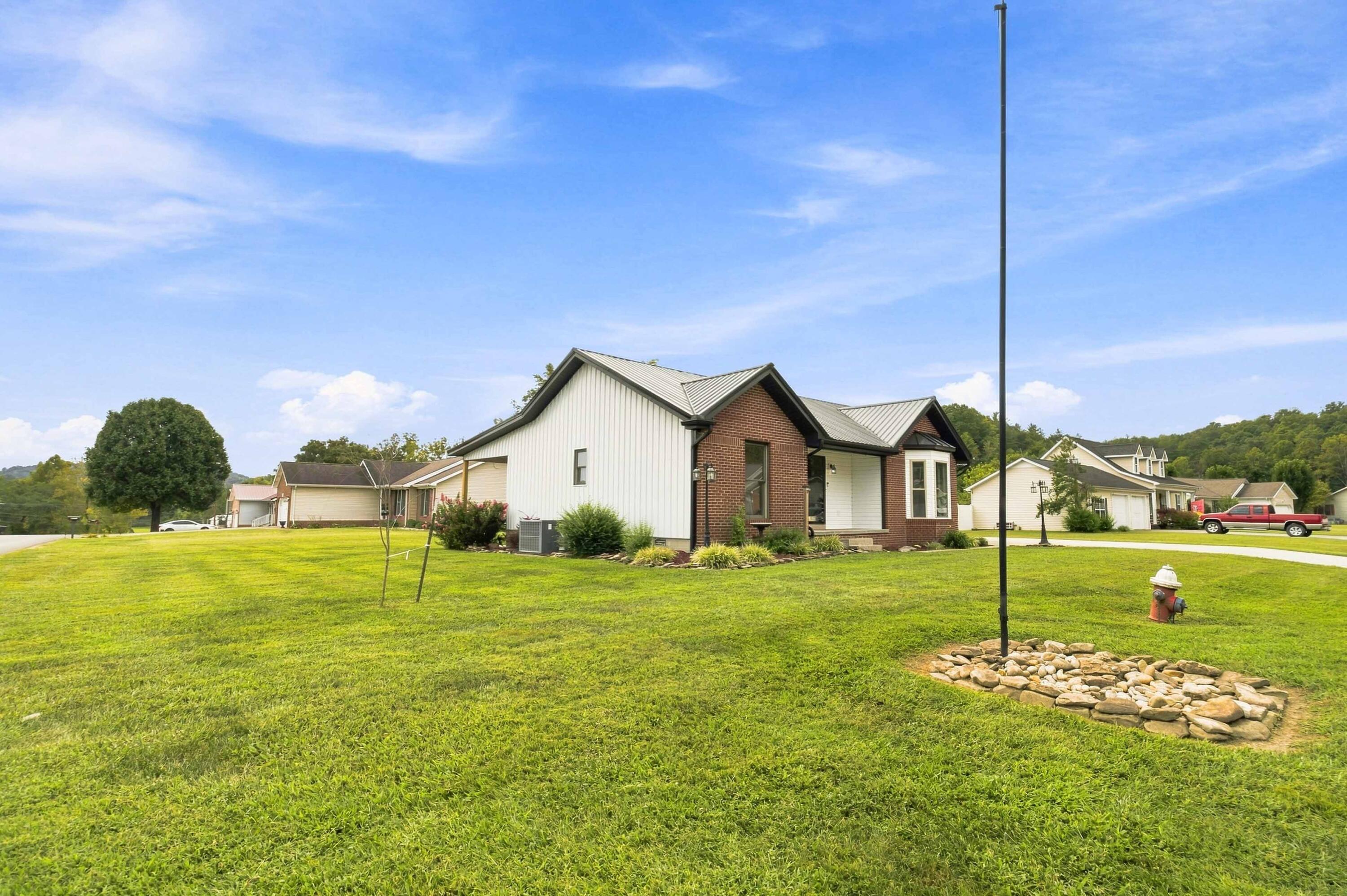 104 Brandon Lane Property Photo 34