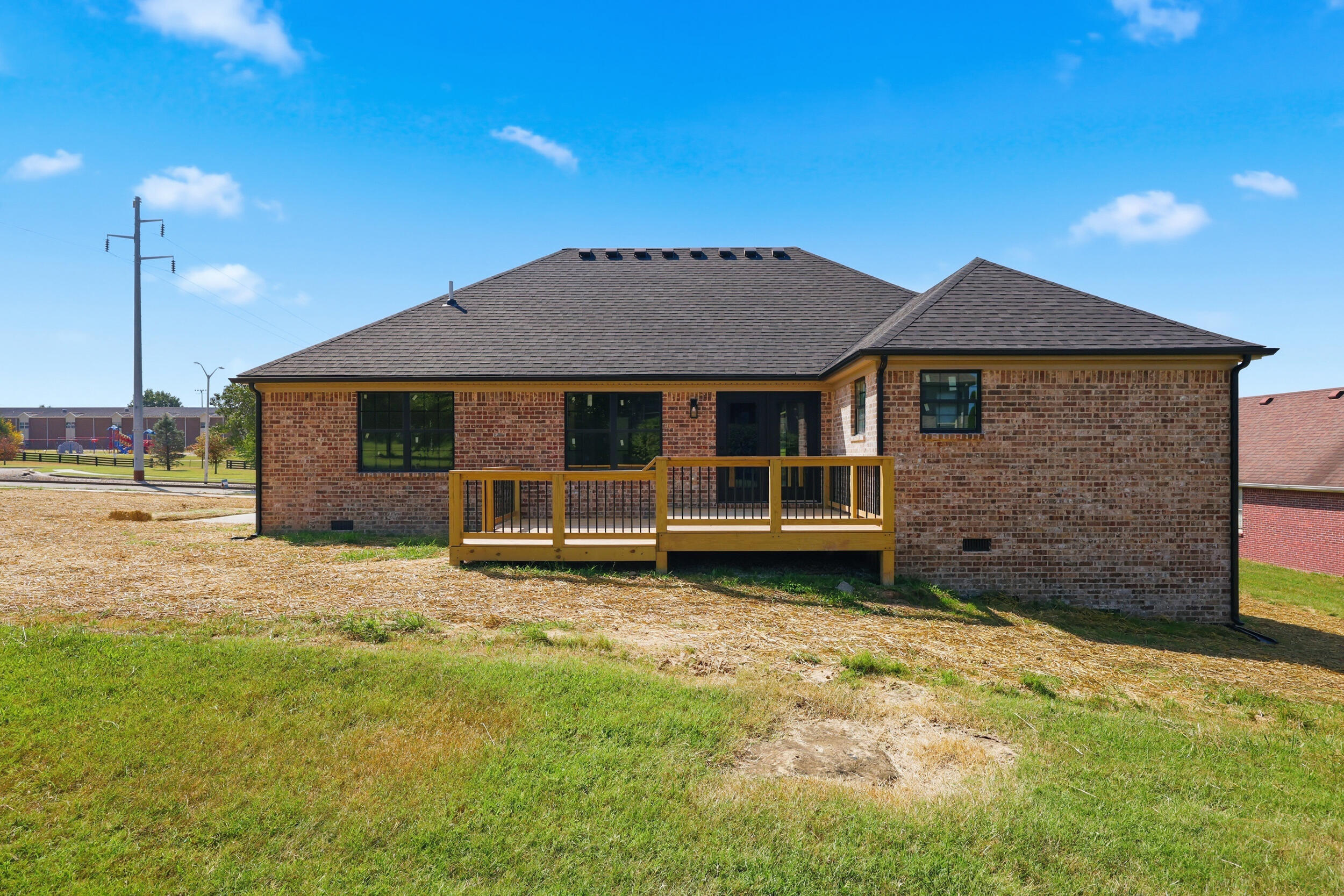 209 Delancey Street Property Photo 38