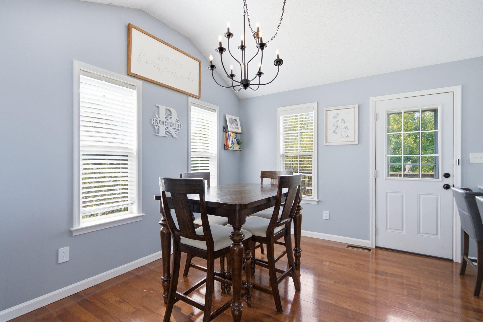 122 Saddle Brook Circle Property Photo 10
