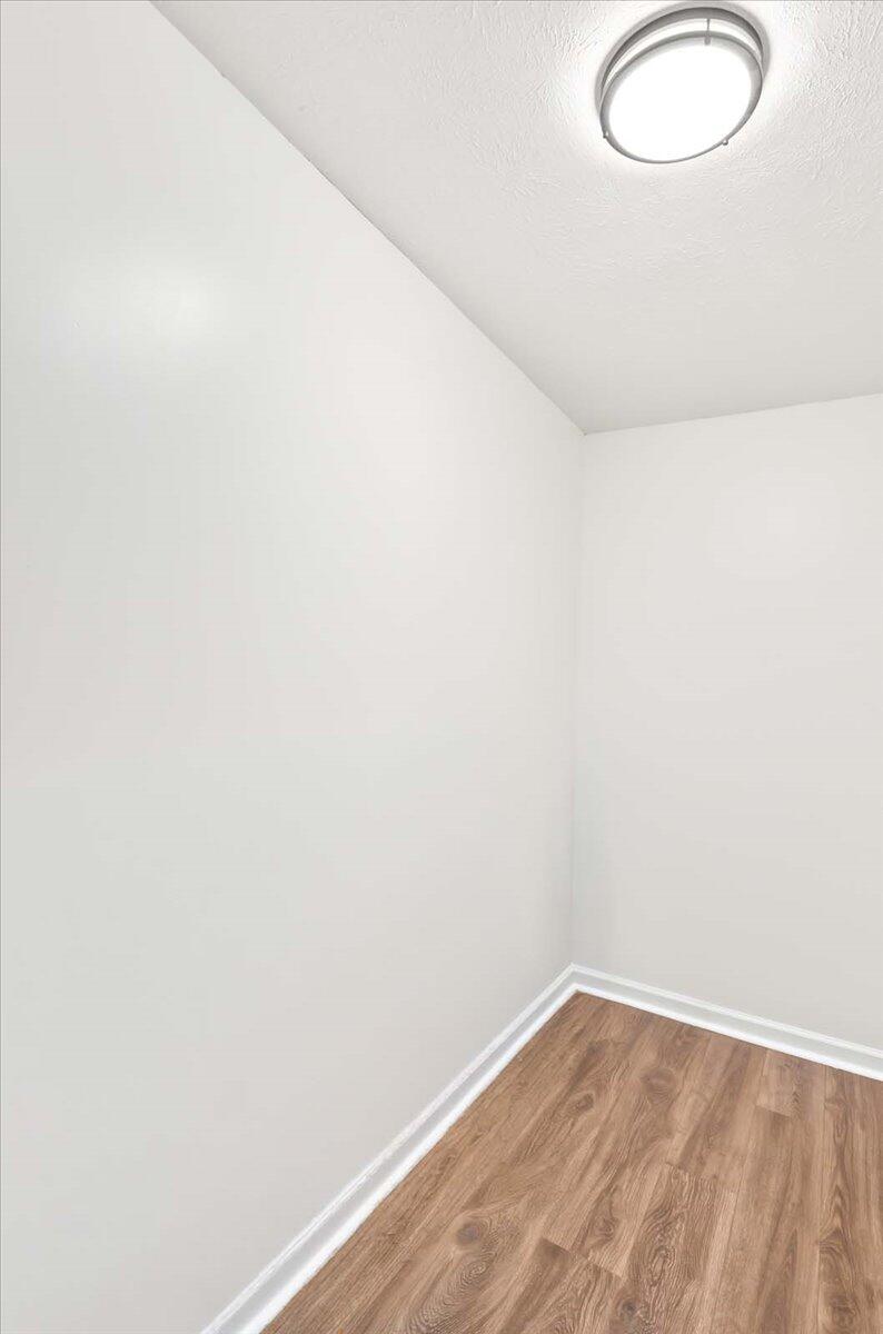 501 Nottaway Drive Property Photo 16