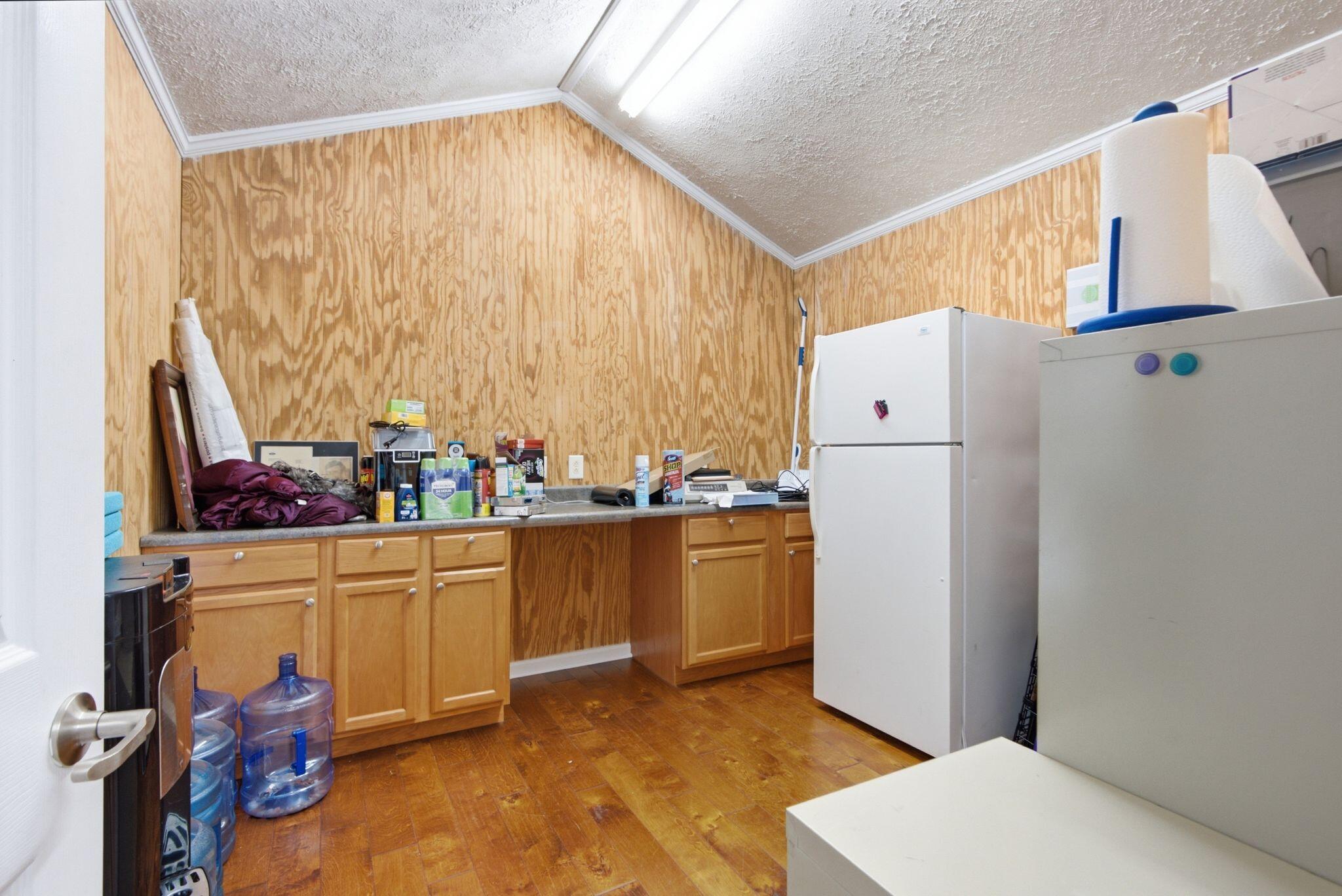 1603 E Main Street Property Photo 23