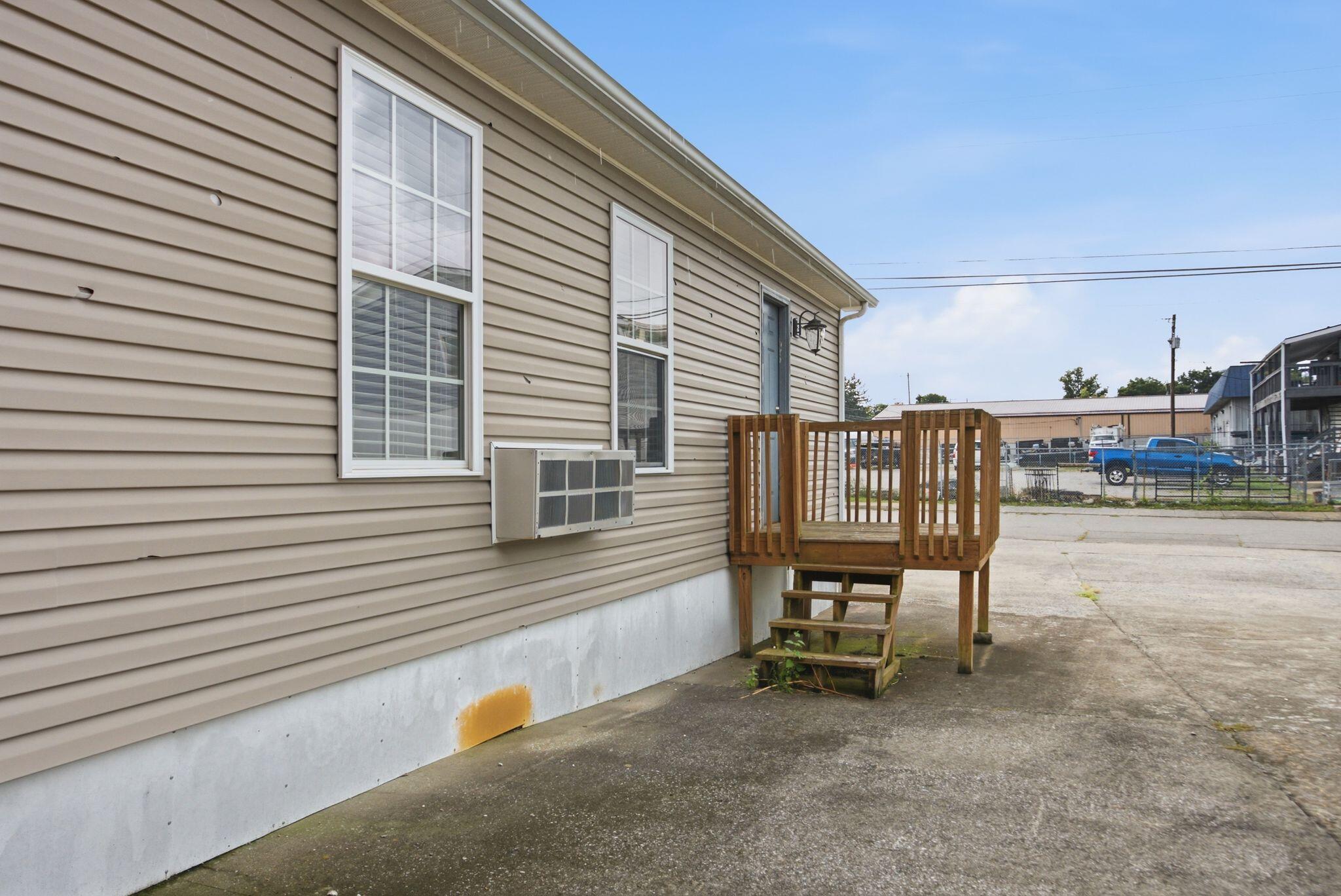 1603 E Main Street Property Photo 35